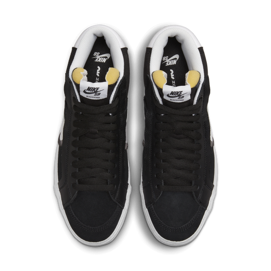 Shop SB Zoom Blazer Mid Premium Plus Skate Shoes Nike KSA