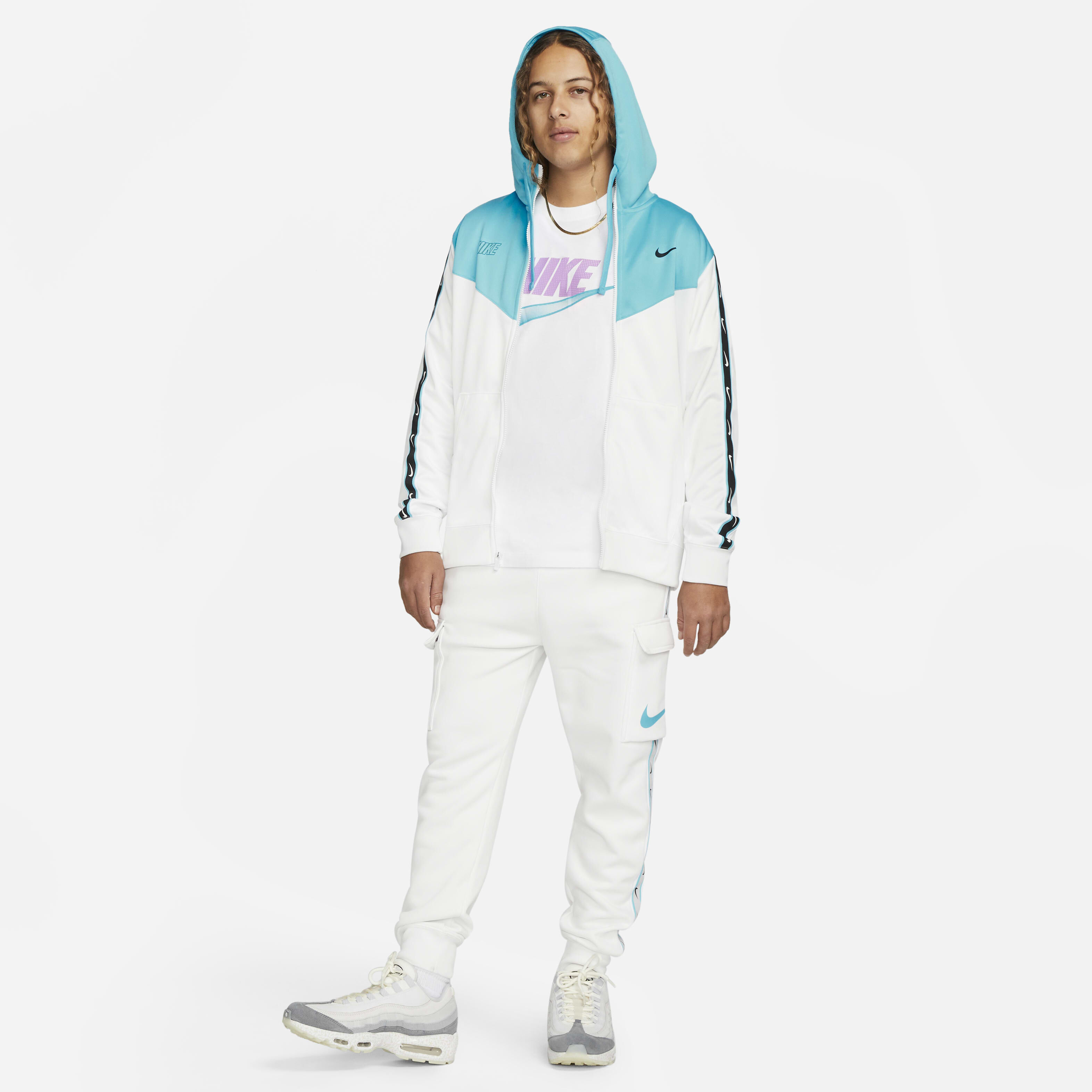 Nike Sportswear Repeat image number 5