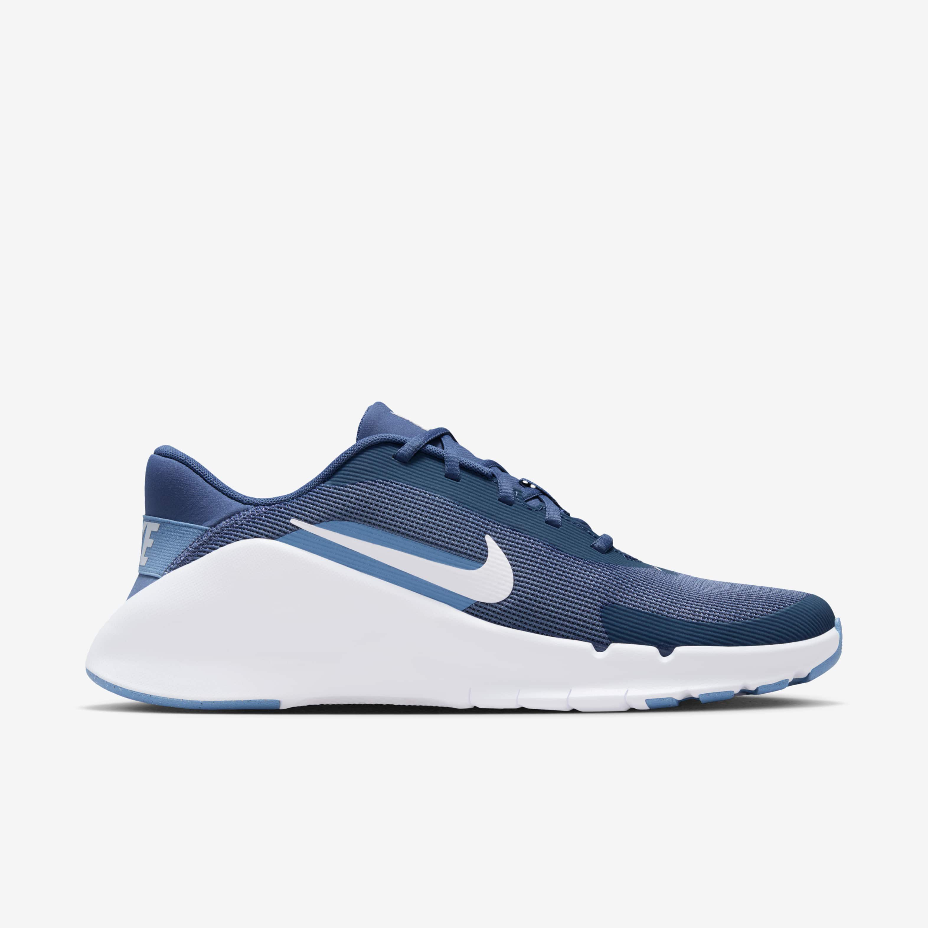 Nike Flex Train image number 2