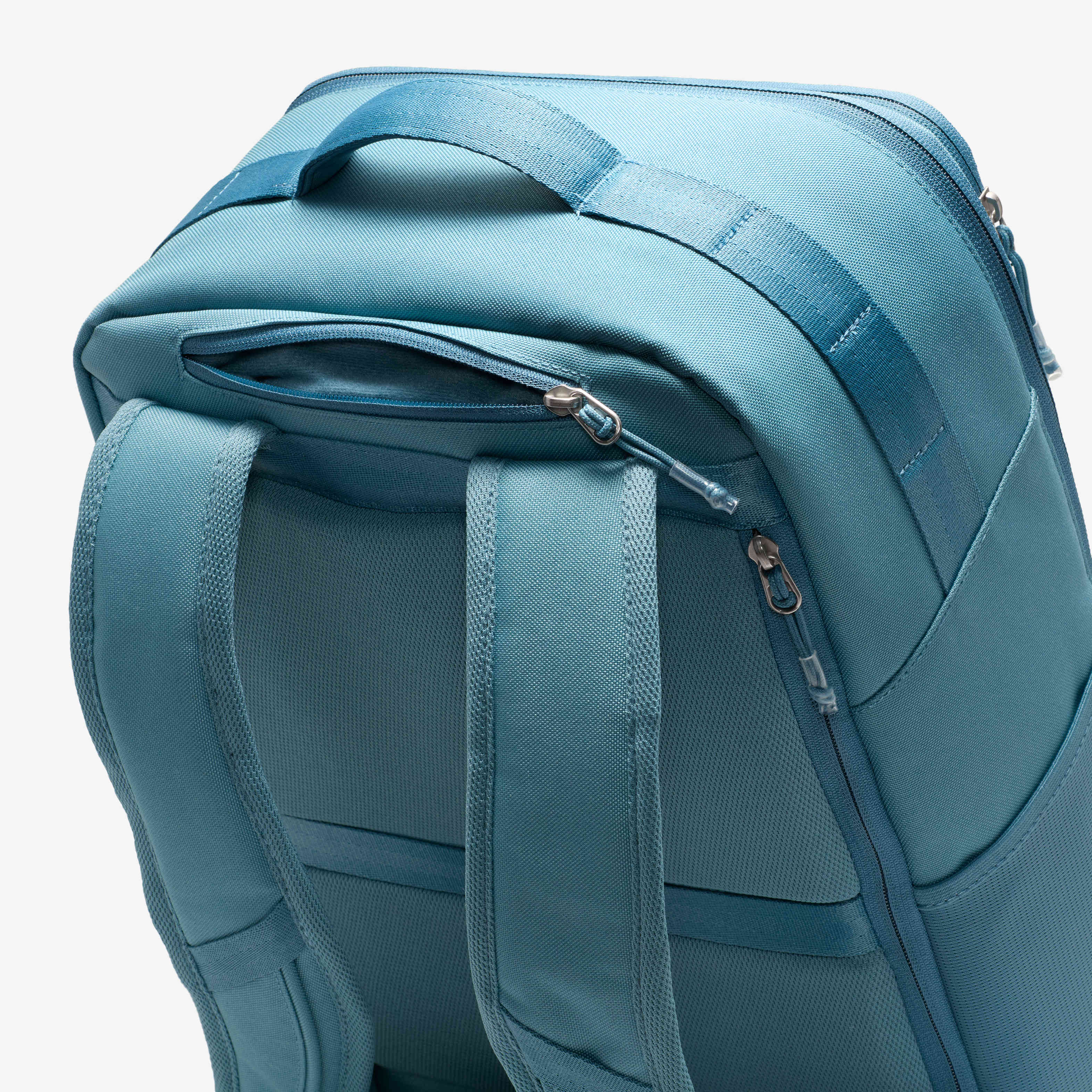 نايكي يوتيليتي سبيد image number 8