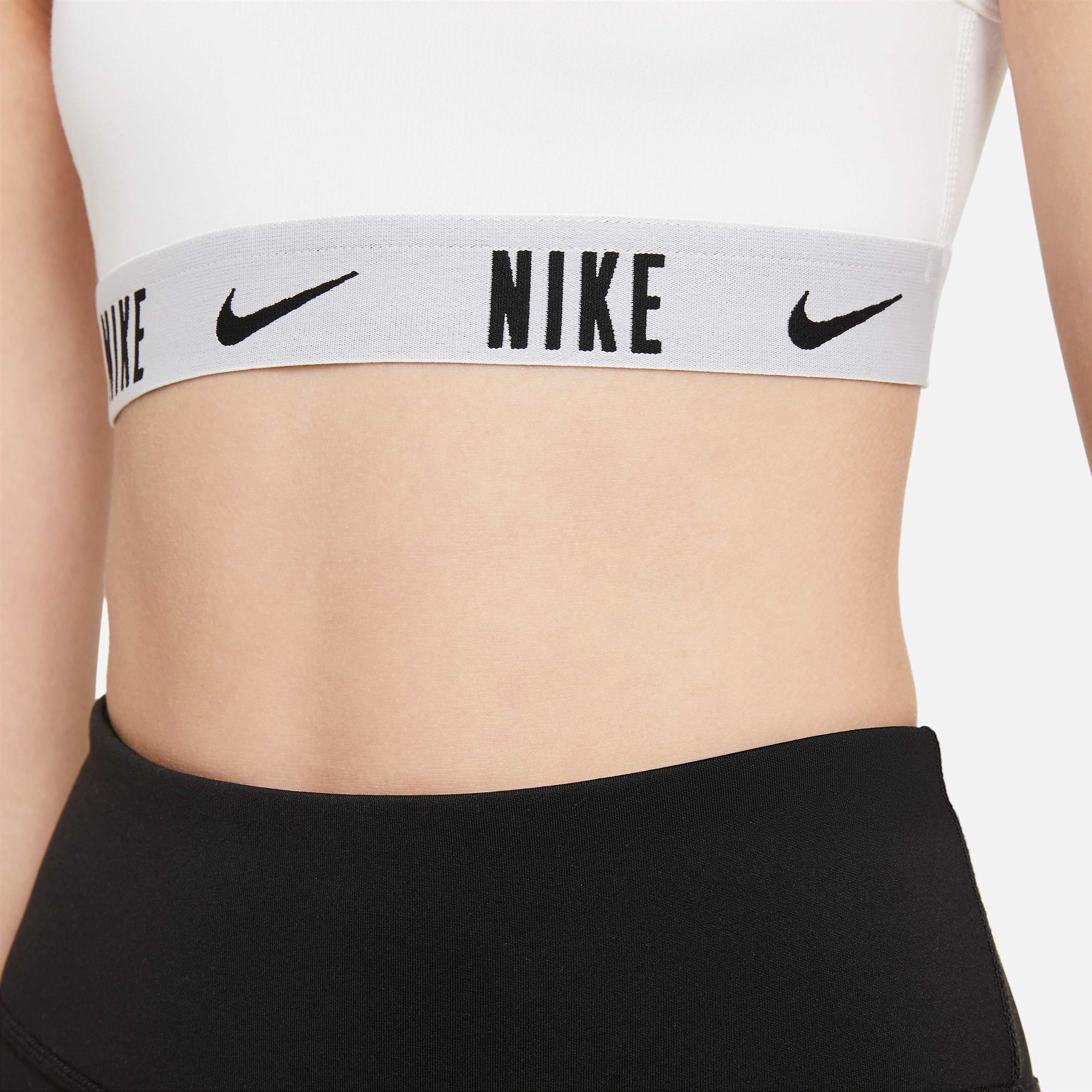 Nike Trophy image number 2