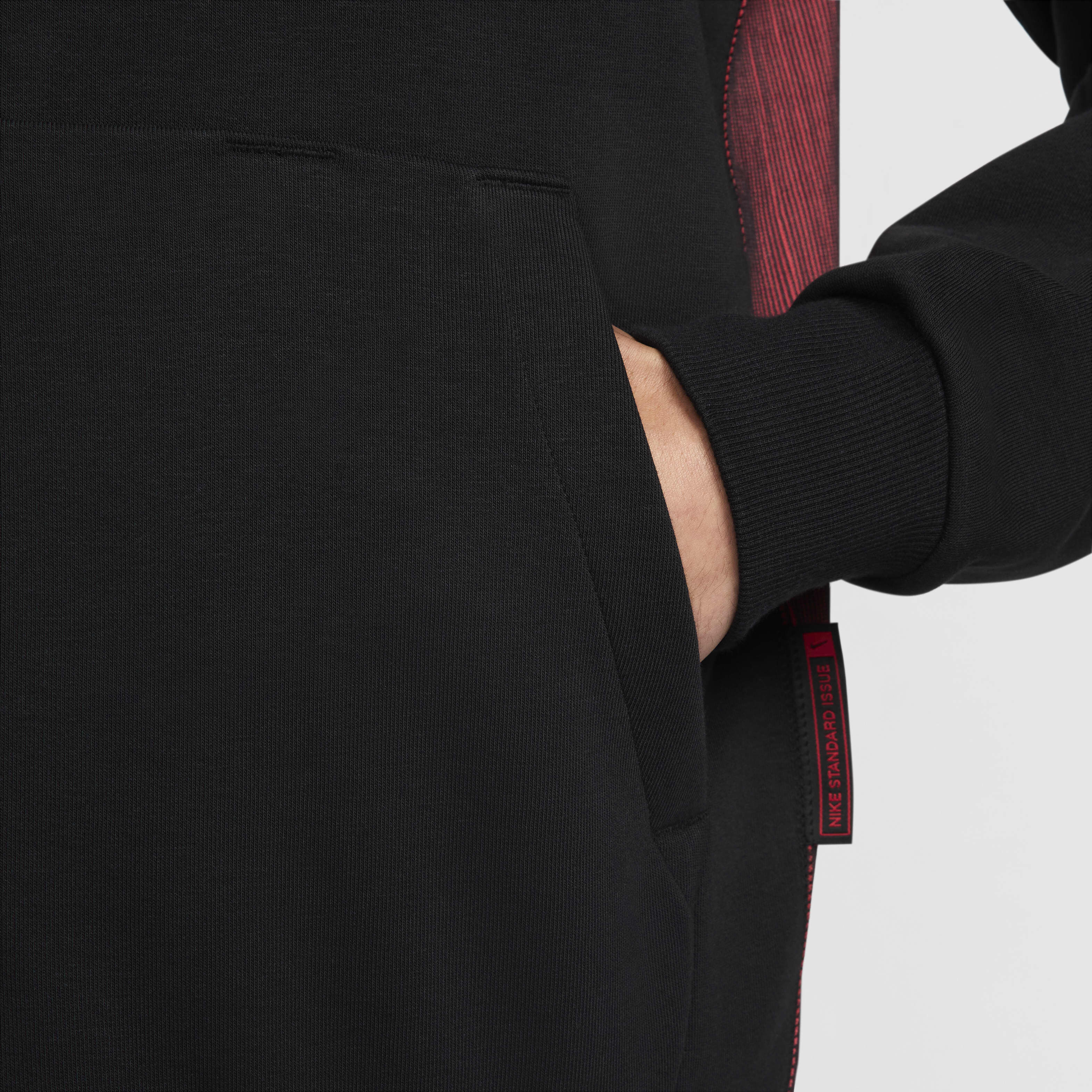 برشلونة ستاندرد ايشو الأساسي image number 5