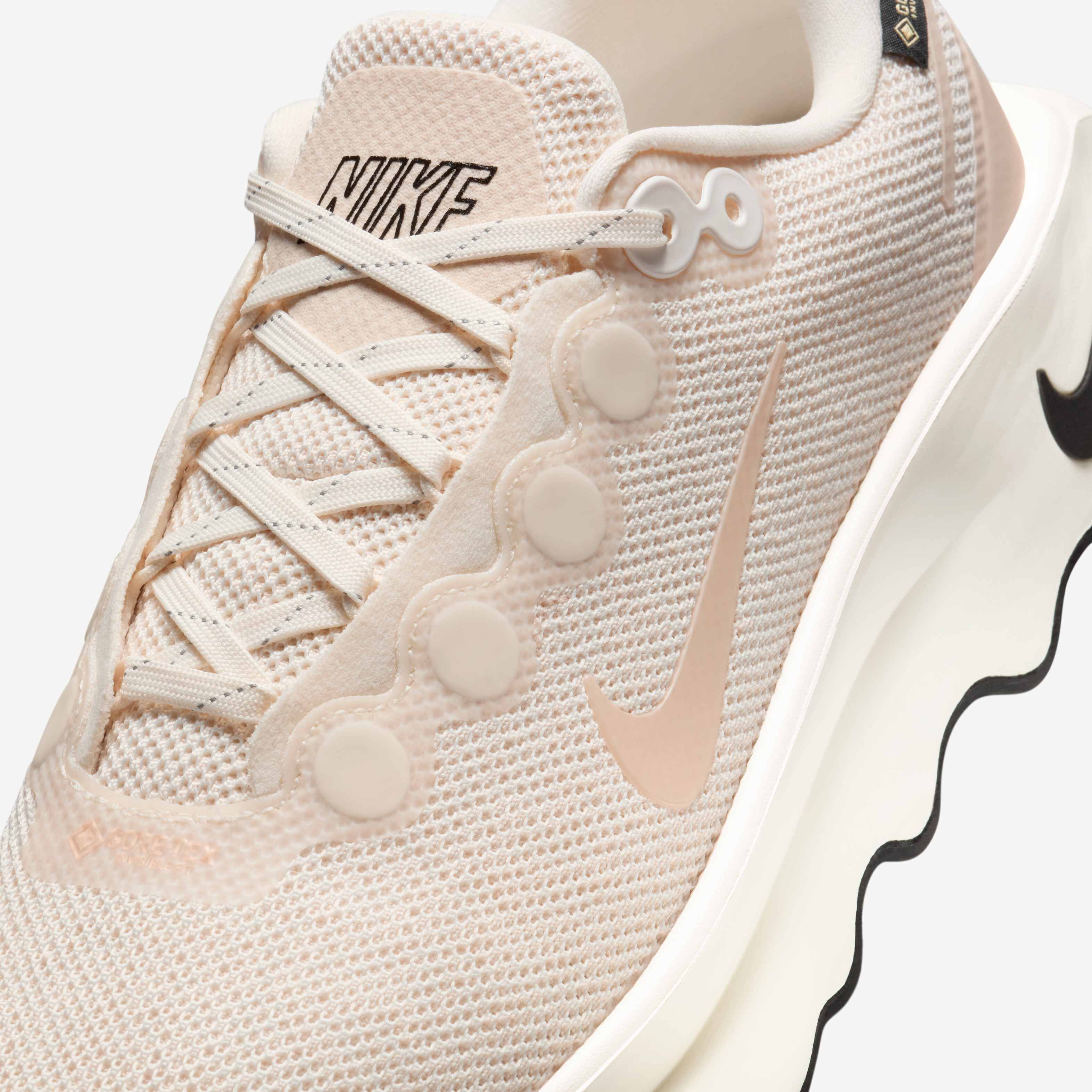 نايكي موتيفا جور-تكس image number 6