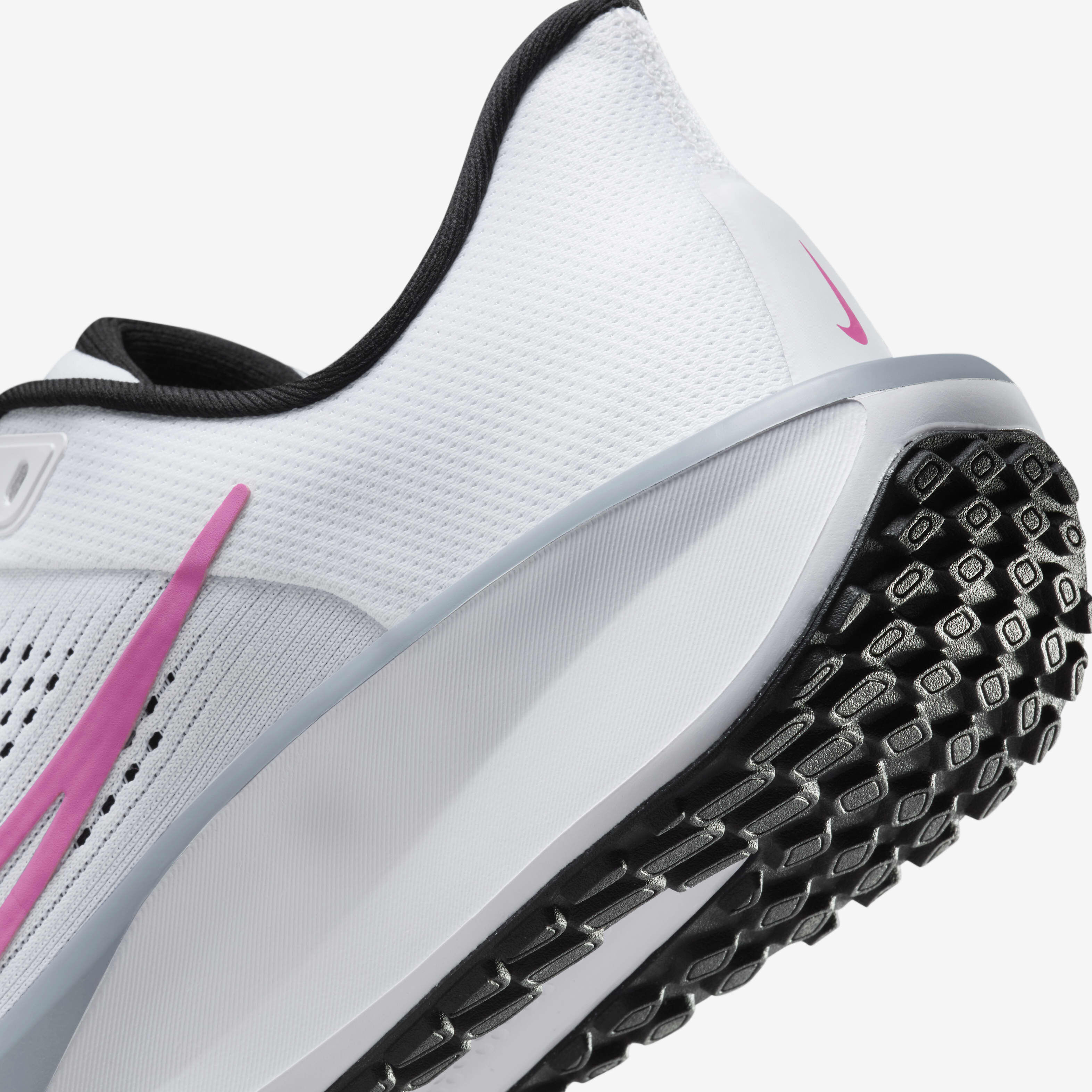 Buy Nike Quest 6 Women s Road Running Shoes White Pinksicle Wolf Grey Black Nike Saudi Official