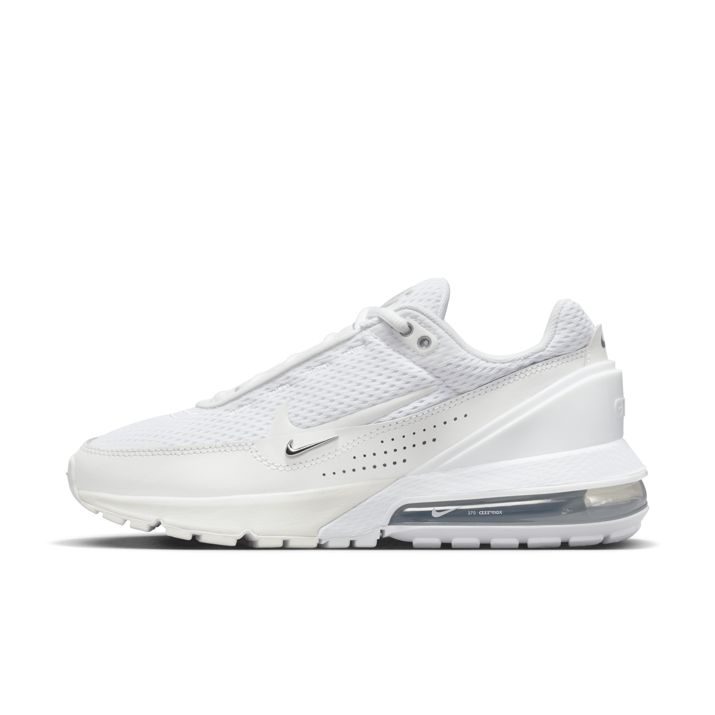 Nike air max hotsell axis men's white