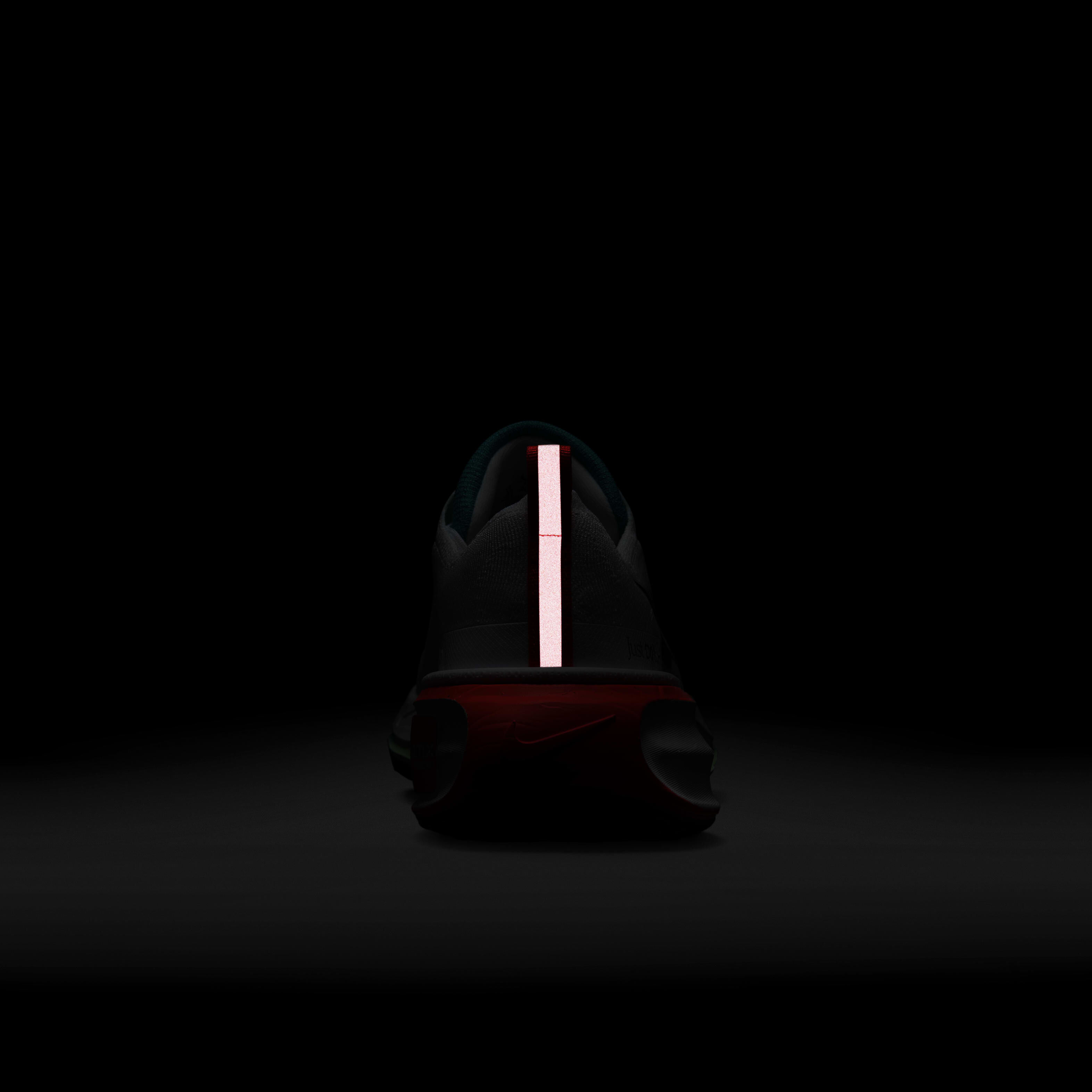 نايكي انفنسيبل 3 image number 8