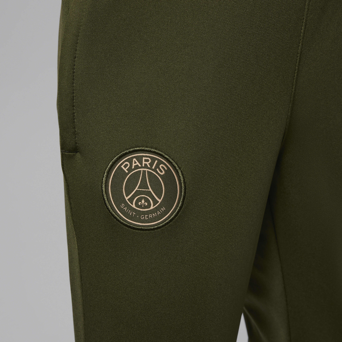 باريس سان جيرمان سترايك البديل image number 9 باريس سان جيرمان سترايك البديل image number 9