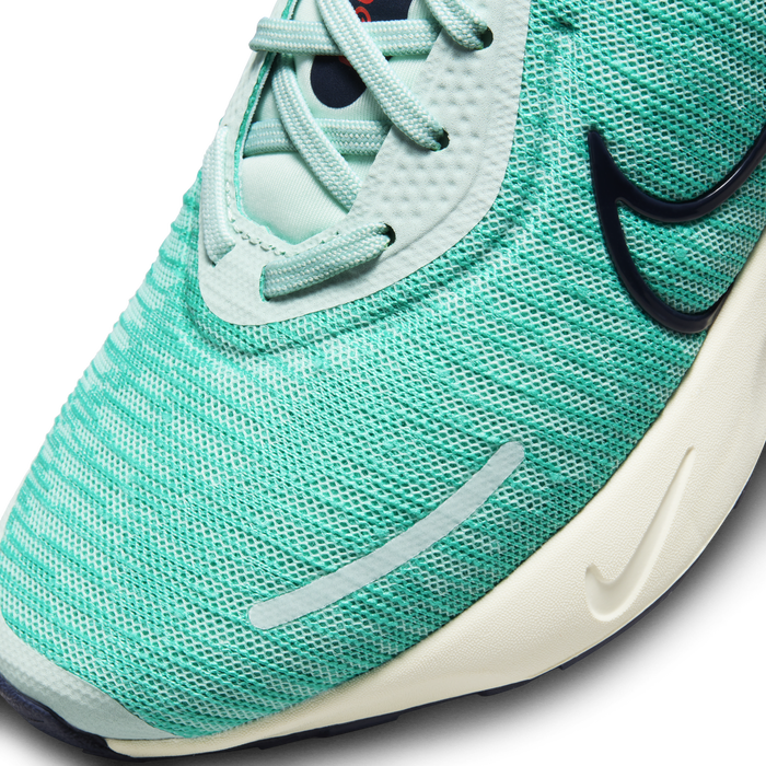 Nike women's mint sales green running shoes