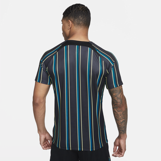 Shop Dri FIT Academy Pro Men s Short sleeve Football Top Nike KSA