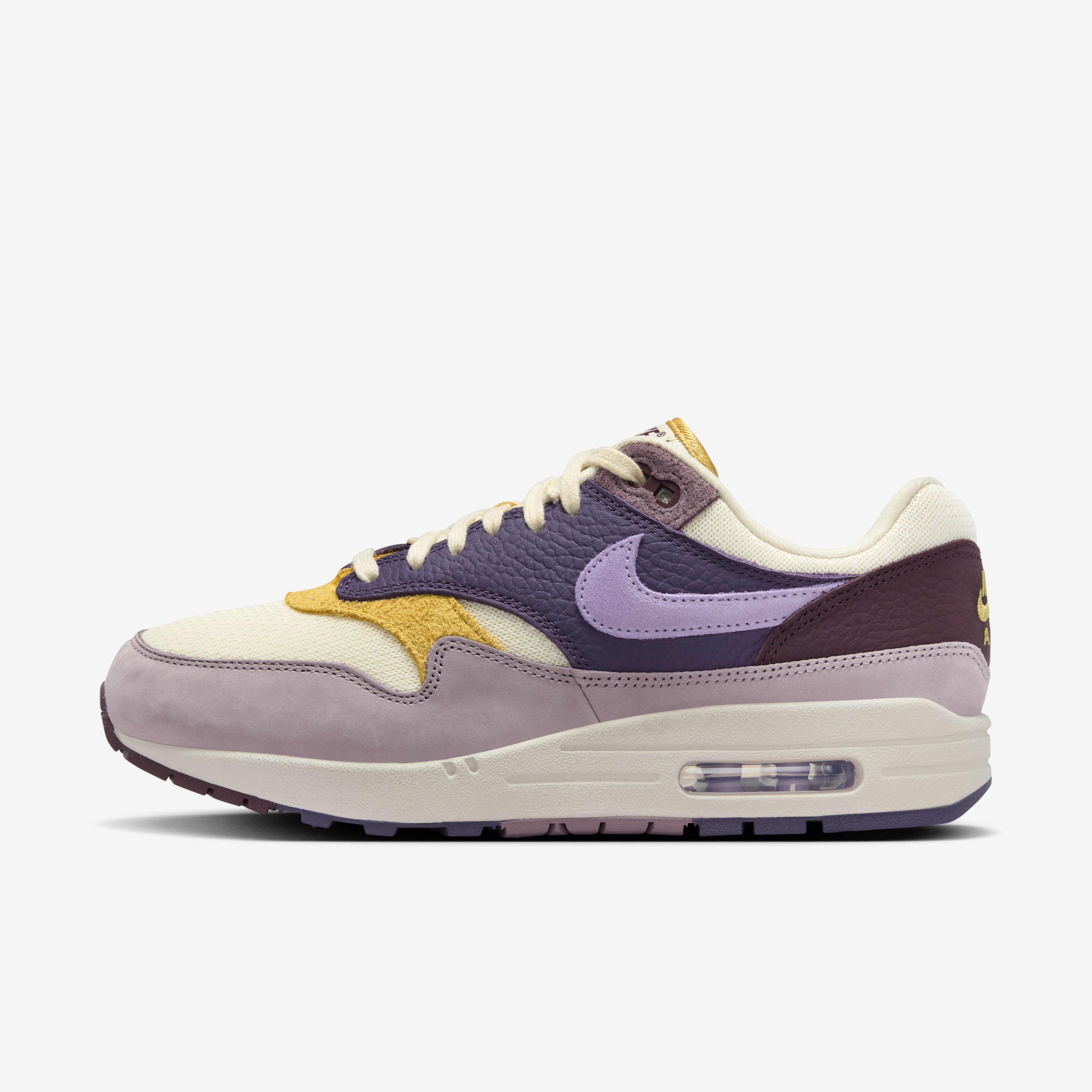 Buy Nike Air Max 1 87 Women s Shoes Nike Saudi Official
