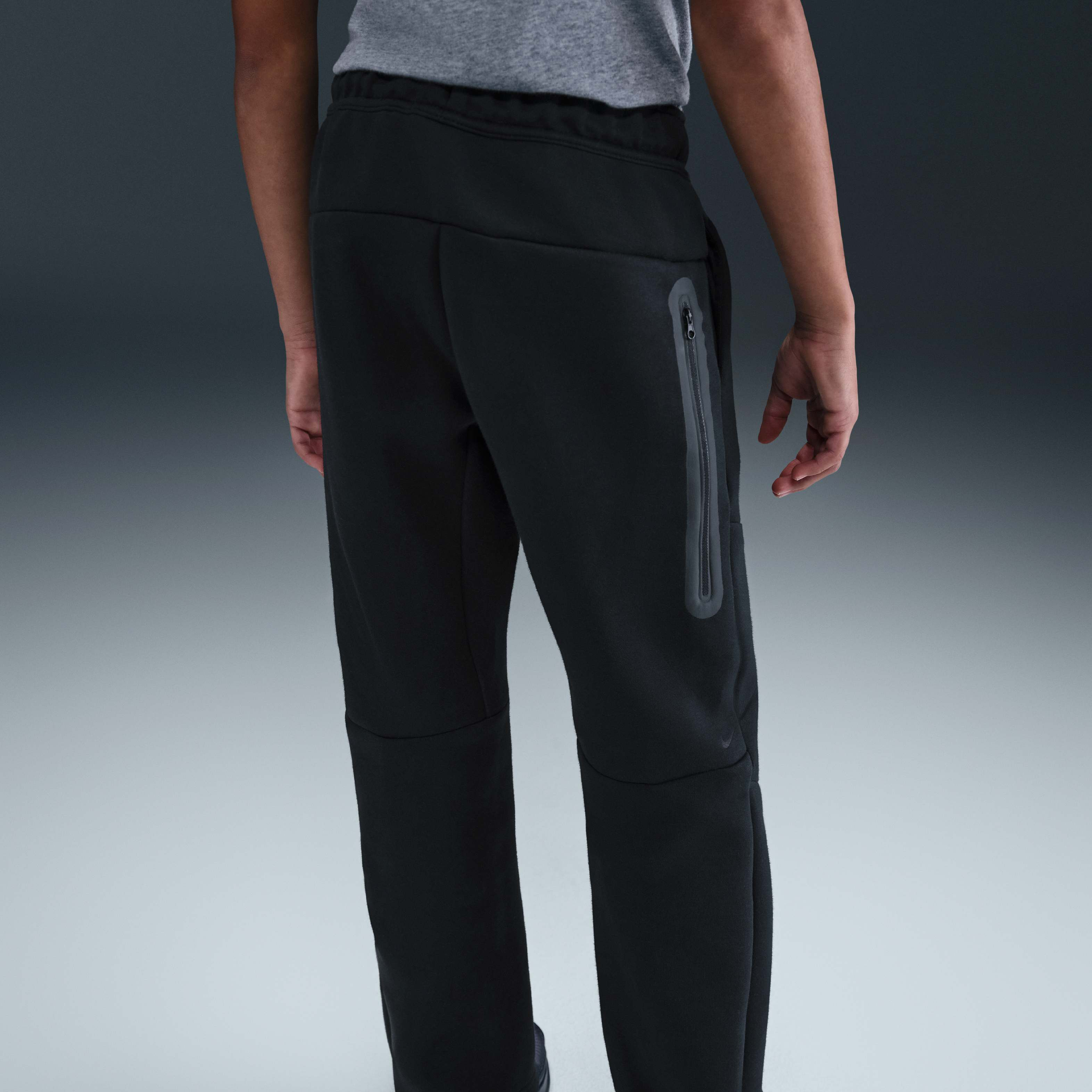 Nike Sportswear Tech Fleece image number 3
