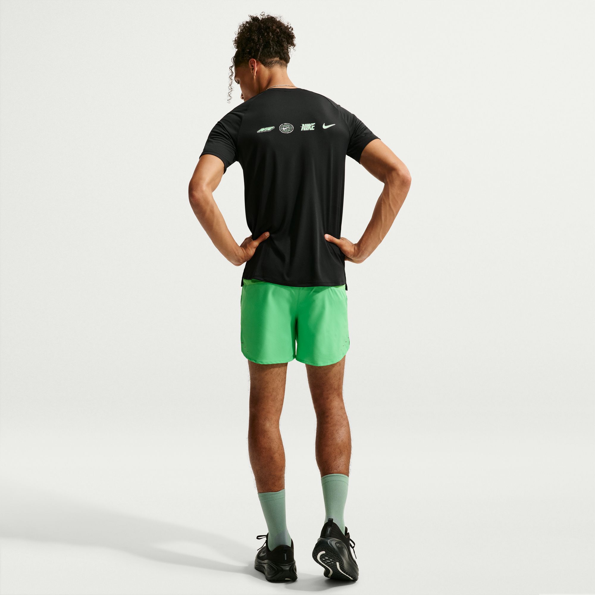 Nike Stride  image number 1