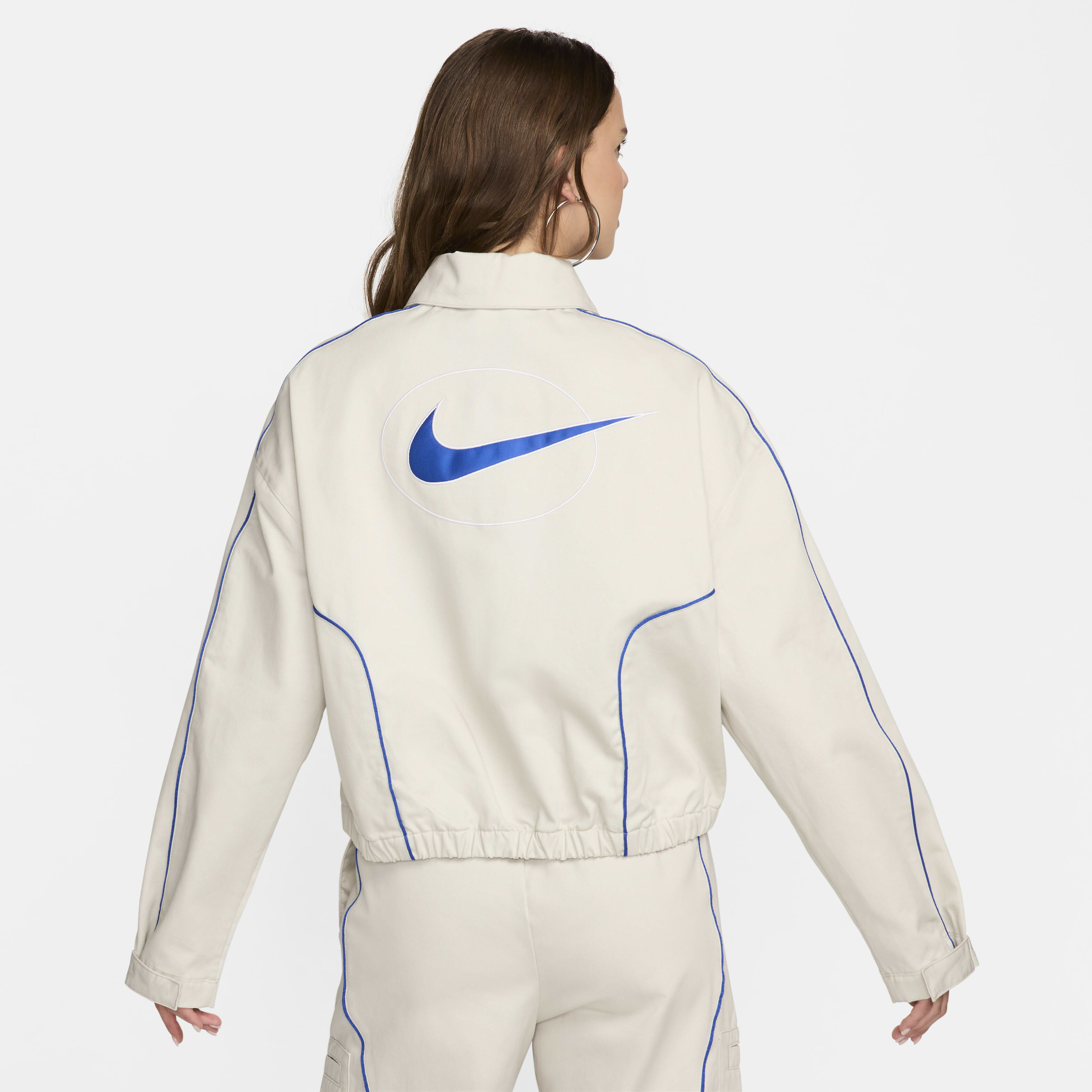 Nike sportswear women's woven jacket hotsell