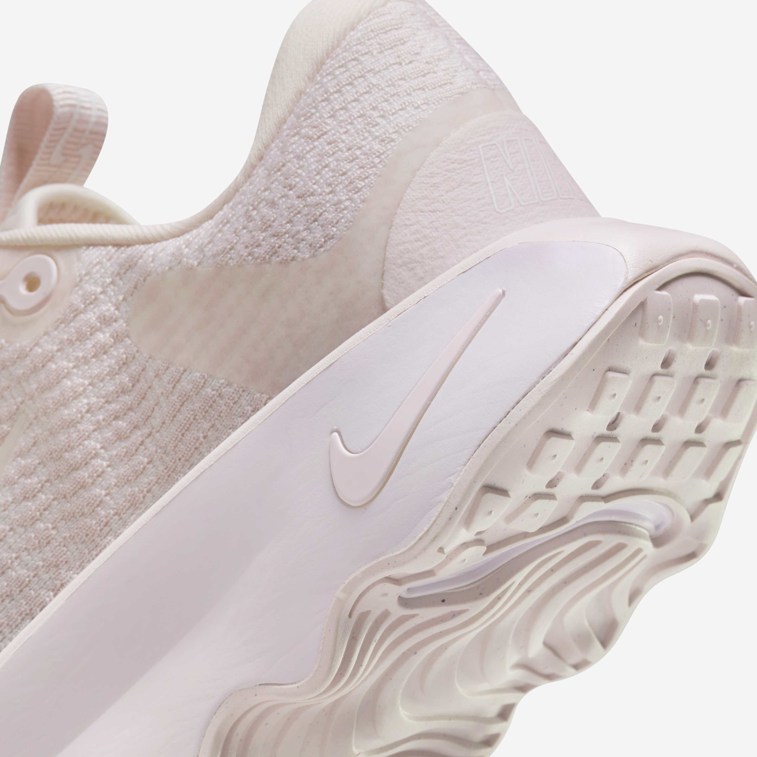 Nike Motiva image number 8