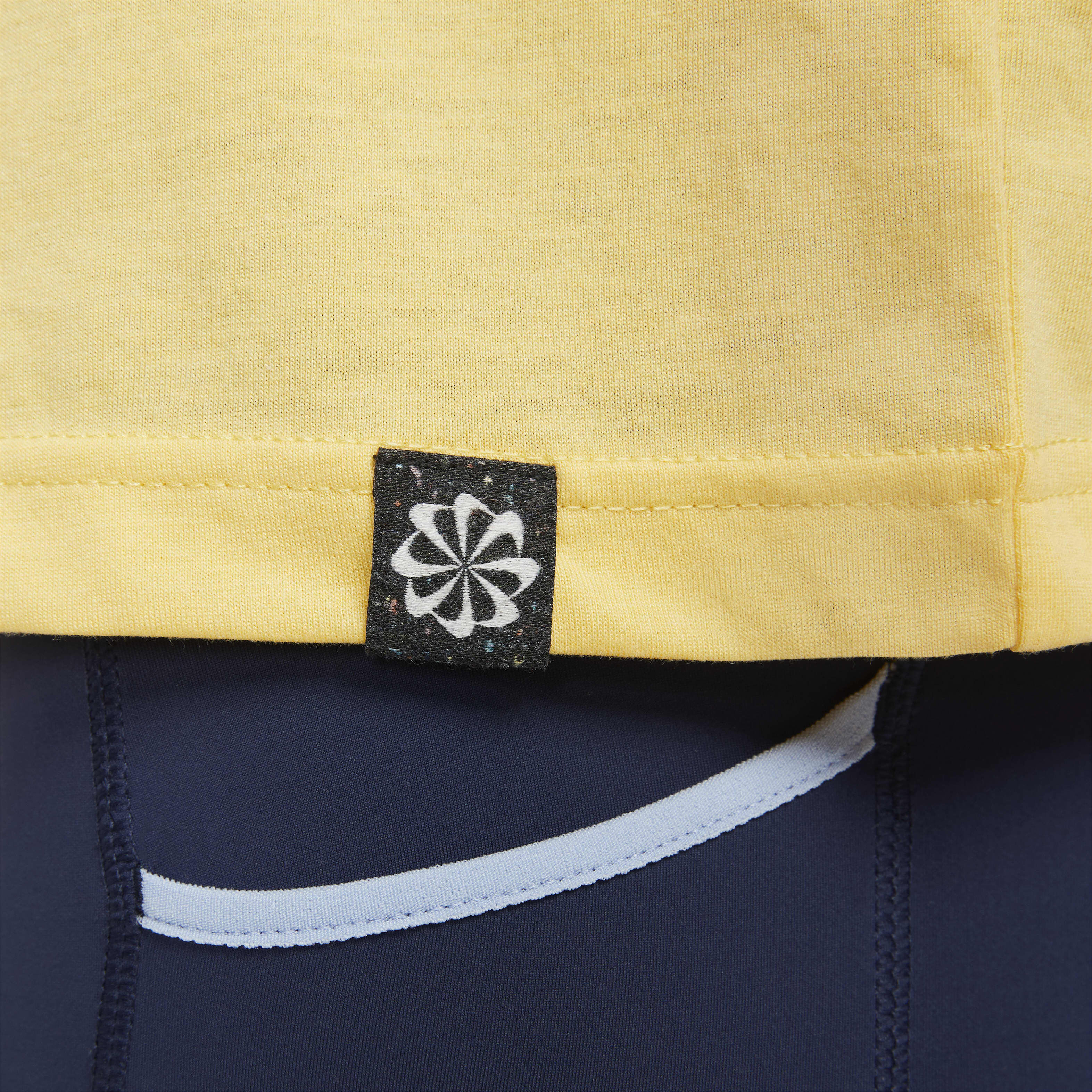 Nike Dri-FIT Trail image number 4