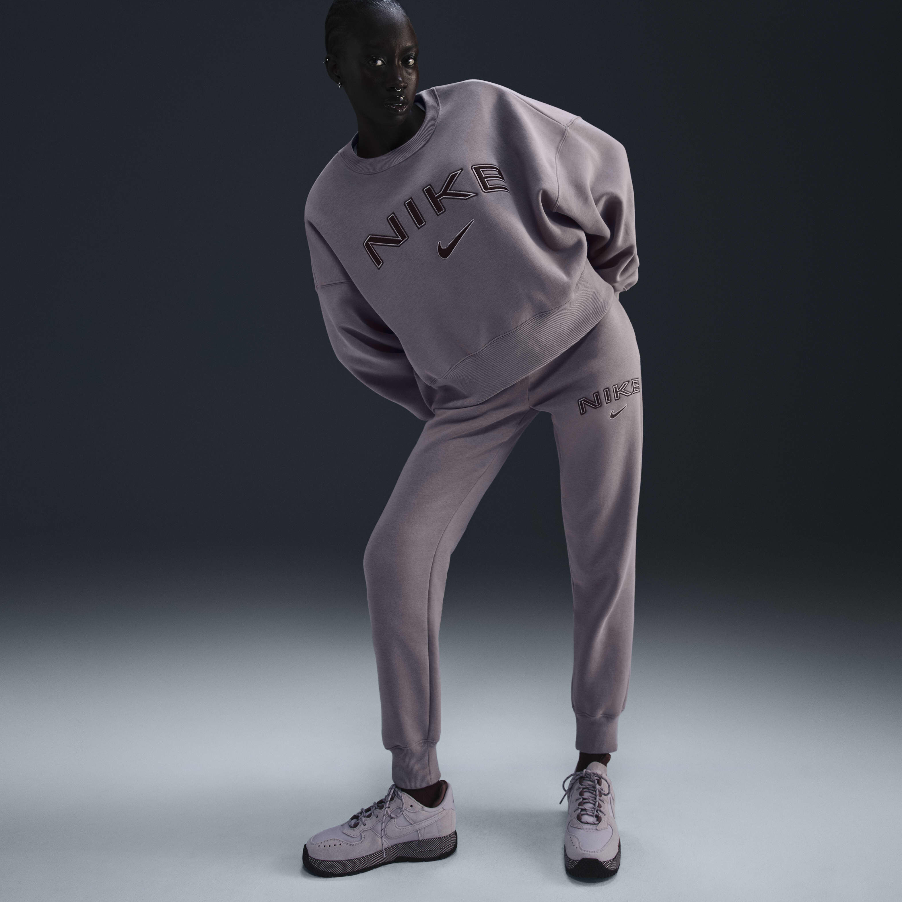 نايكي سبورتسوير فينكس فليس image number 2