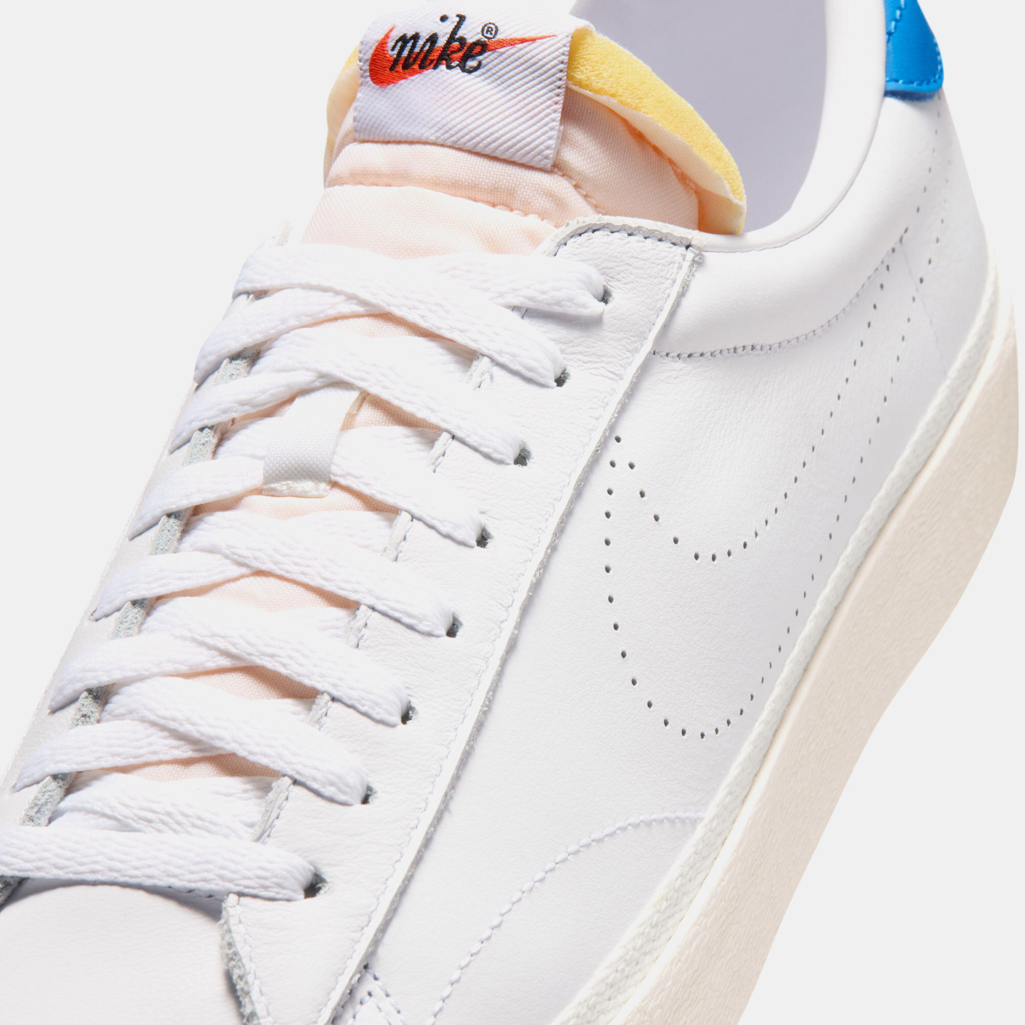 Nike Tennis Classic image number 8