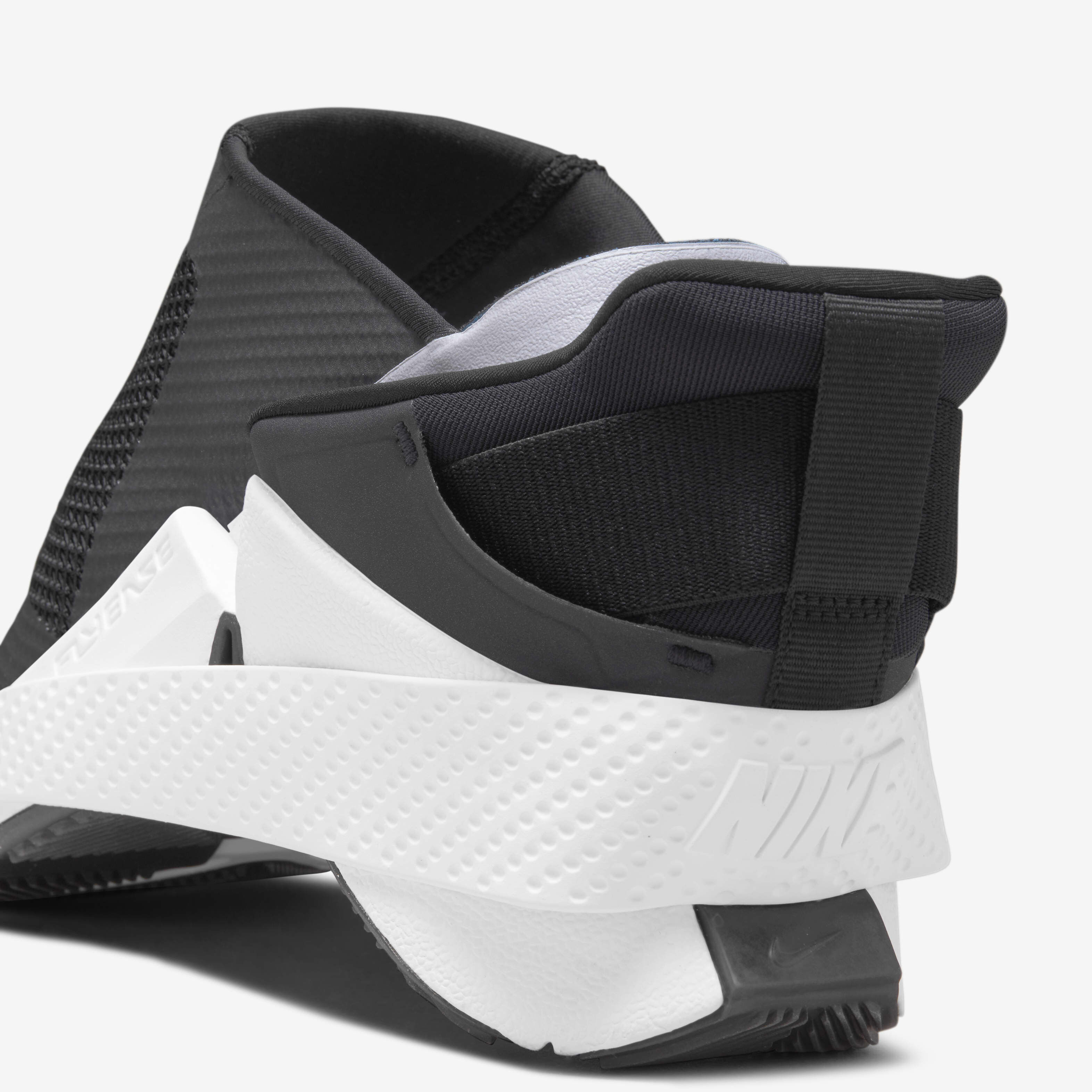 Nike Go FlyEase image number 10