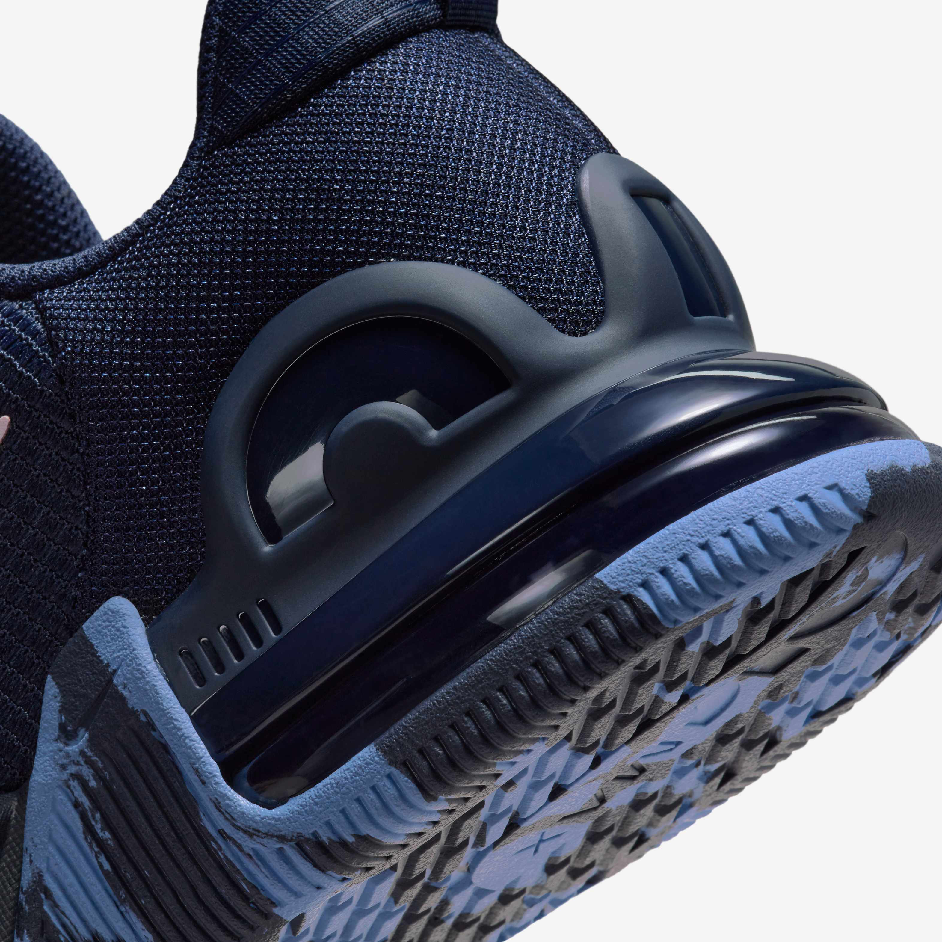 اير ماكس الفا ترينر 5 image number 8