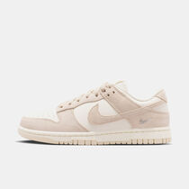 Nike Dunk Low Suede