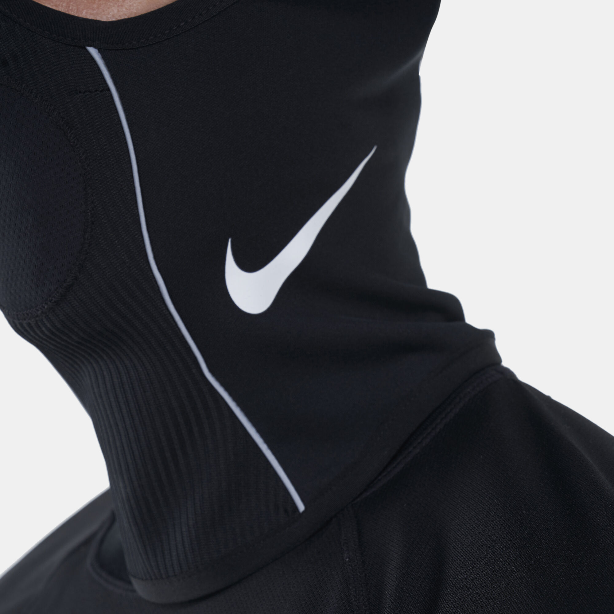 Buy nike strike best sale snood