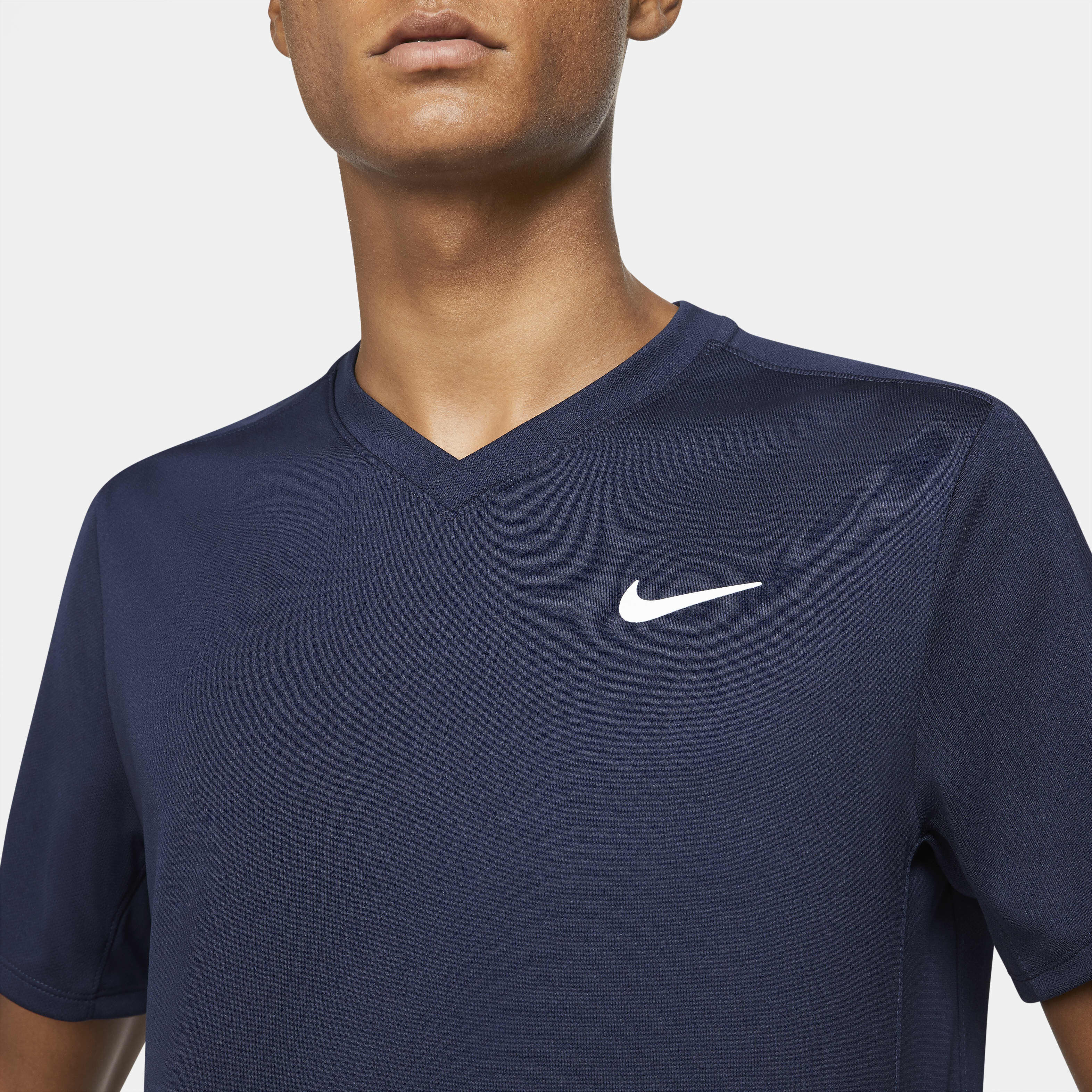 NikeCourt Dri-FIT Victory image number 2