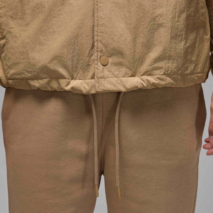 Jordan Essentials image number 6 Jordan Essentials image number 6