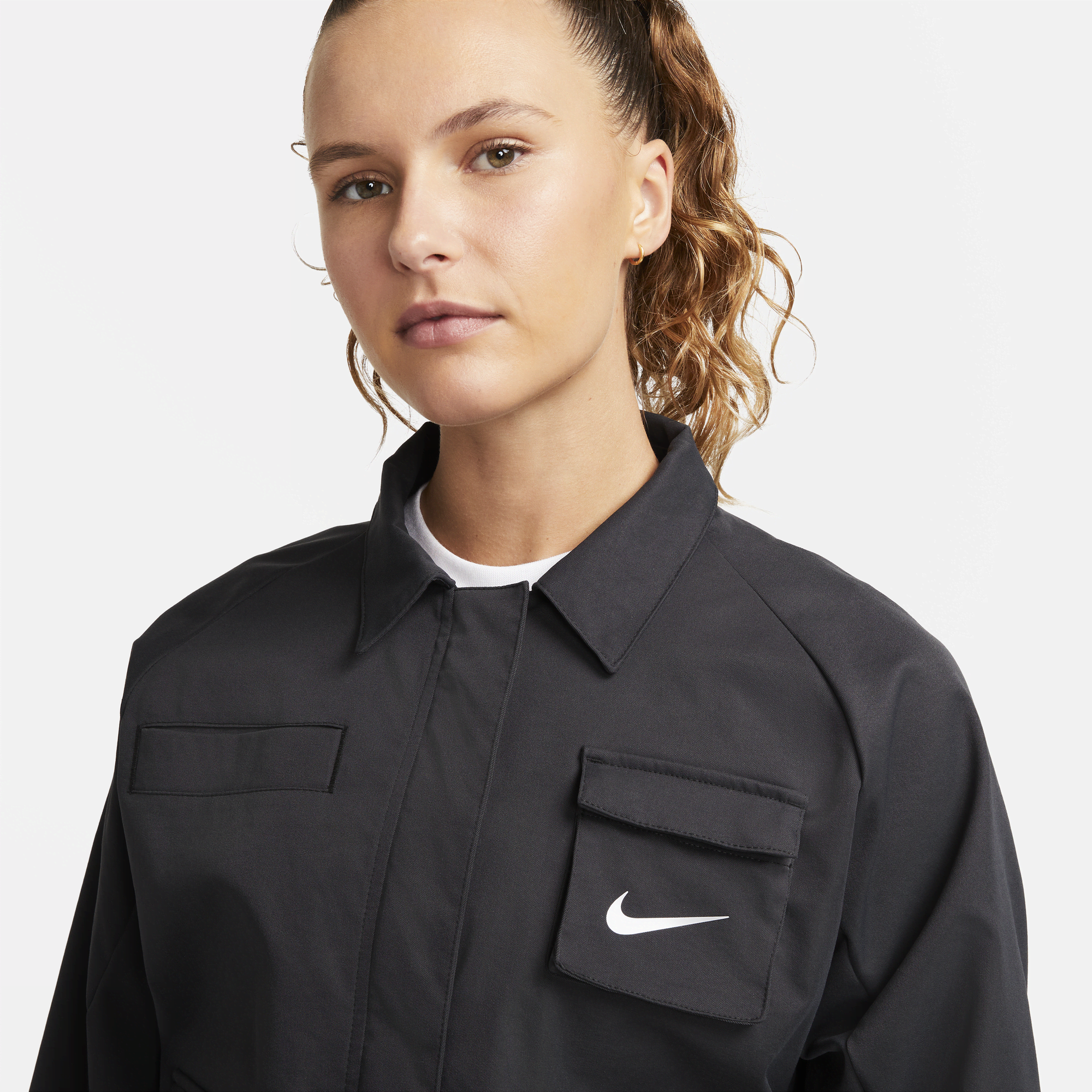 Nike swoosh 2025 jacket women