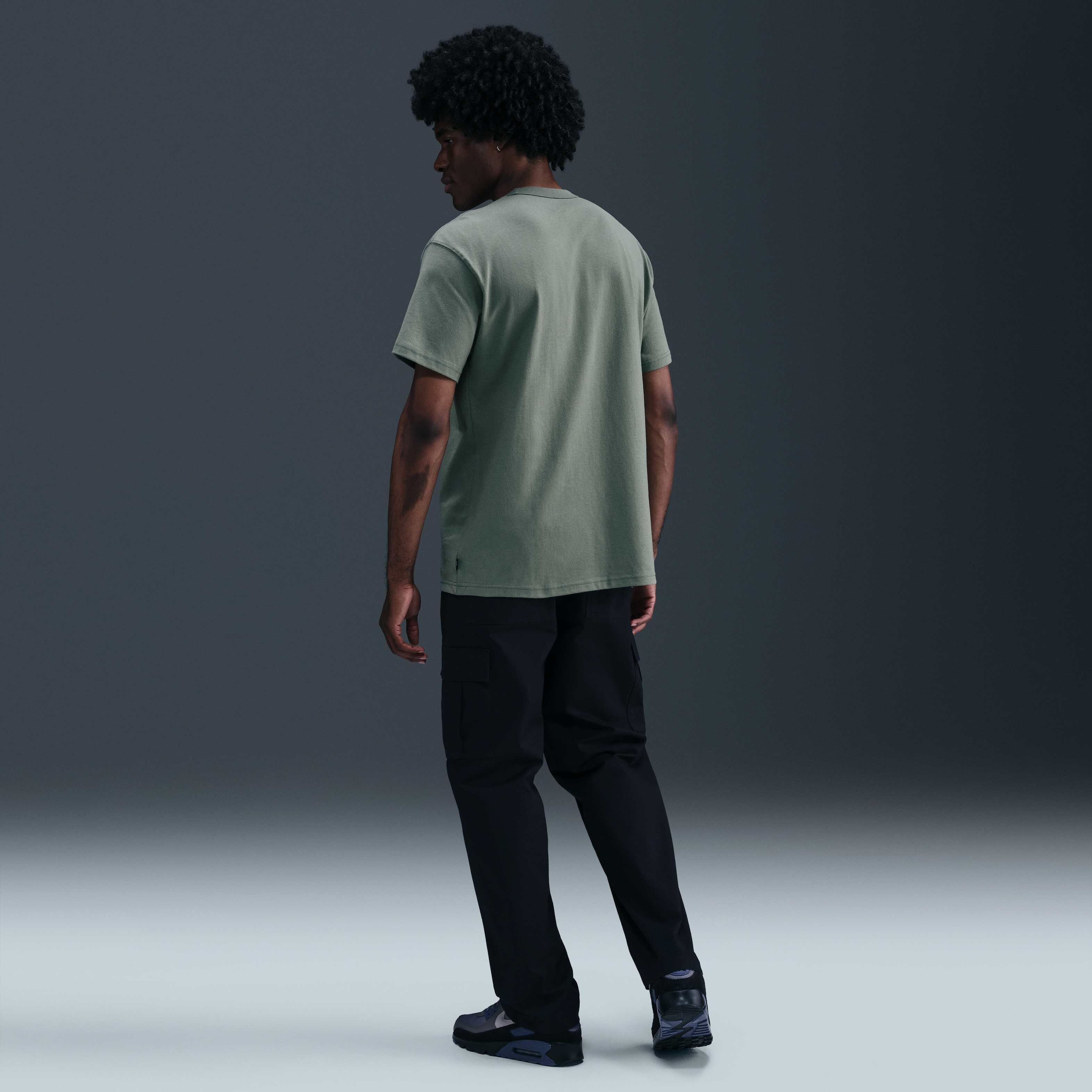 Nike Sportswear Premium Essentials image number 4