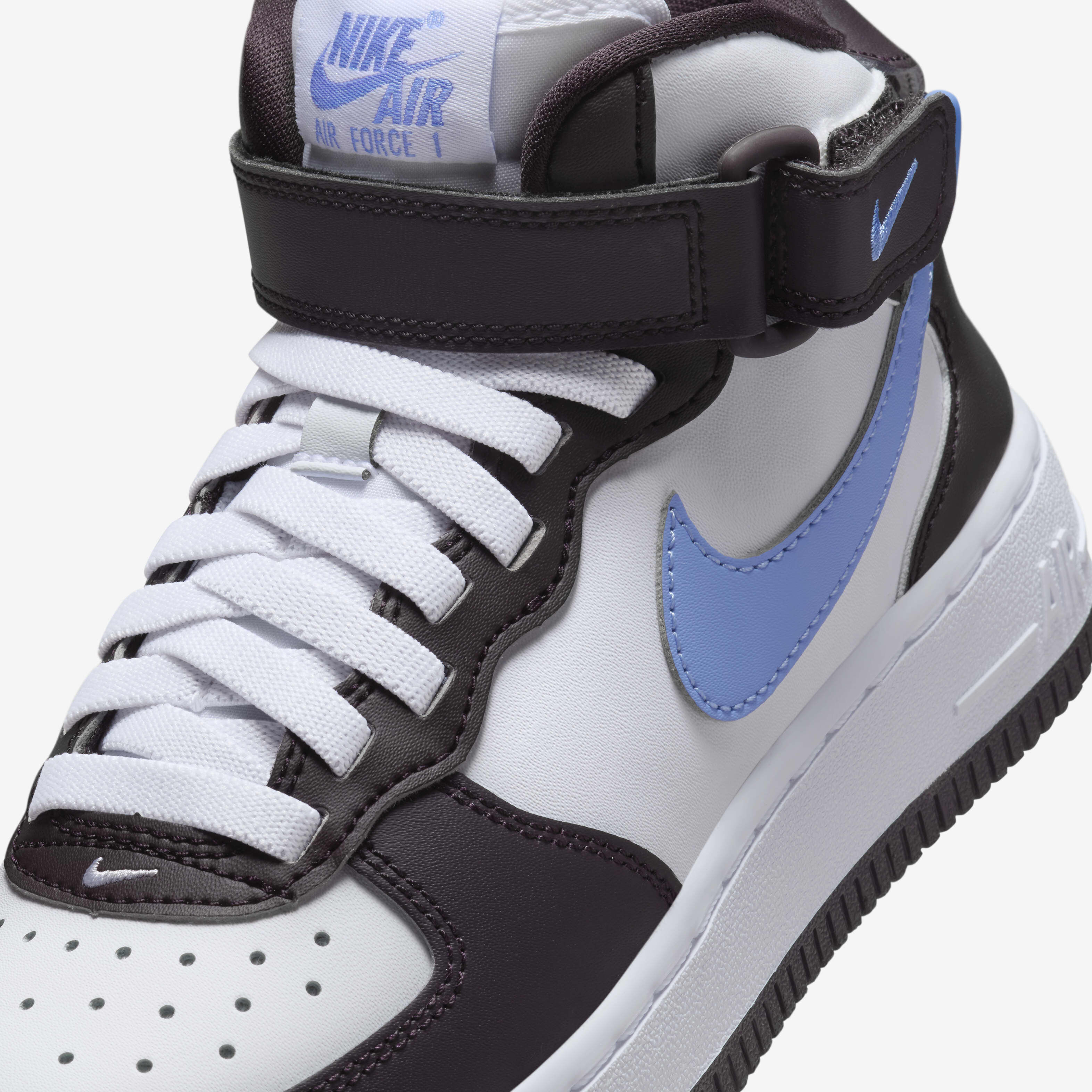 Nike Air Force 1 Mid EasyOn image number 6
