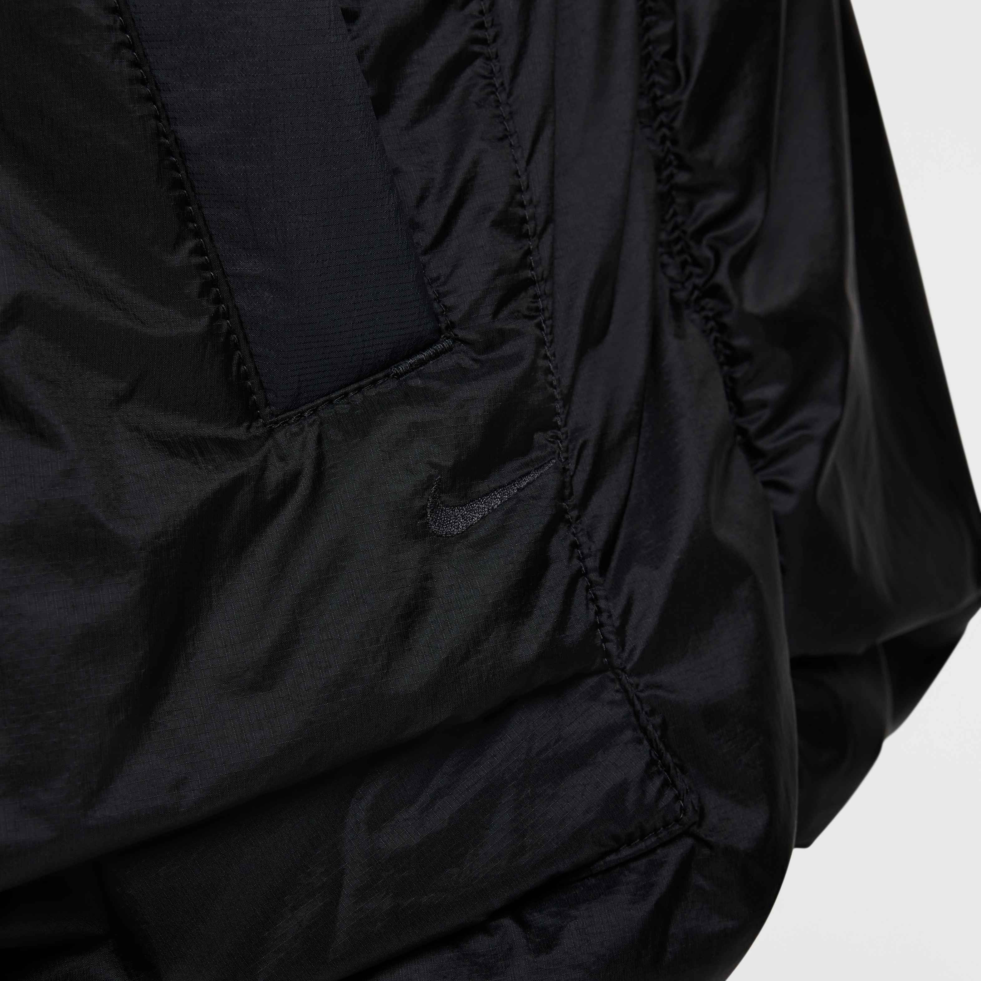 نايكي تك image number 5