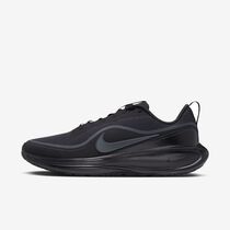 Nike Revolution 8 Utility
