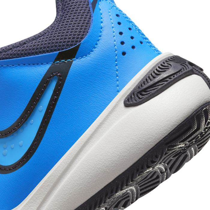 Nike sales hustle men's