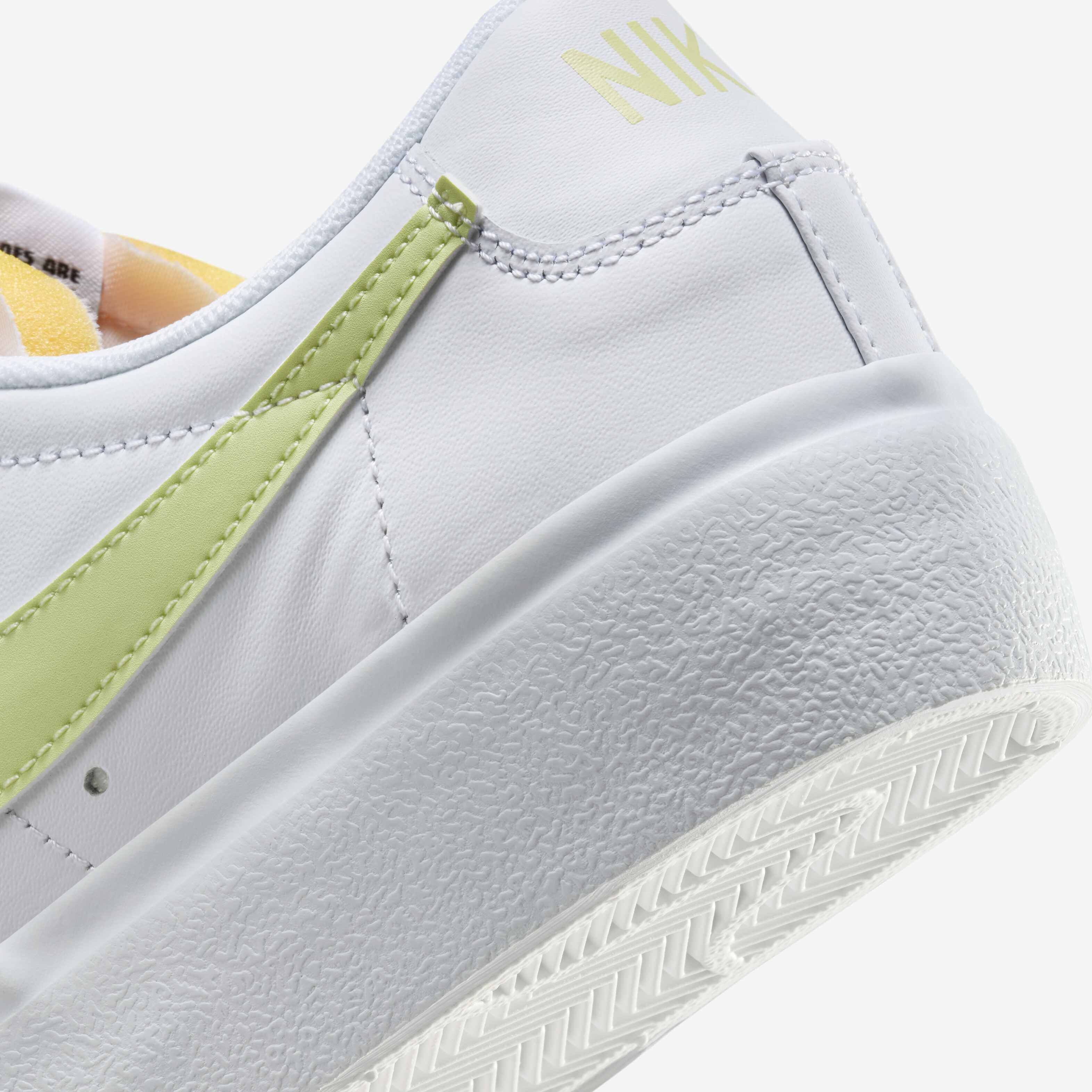 Nike Blazer Low Platform image number 7