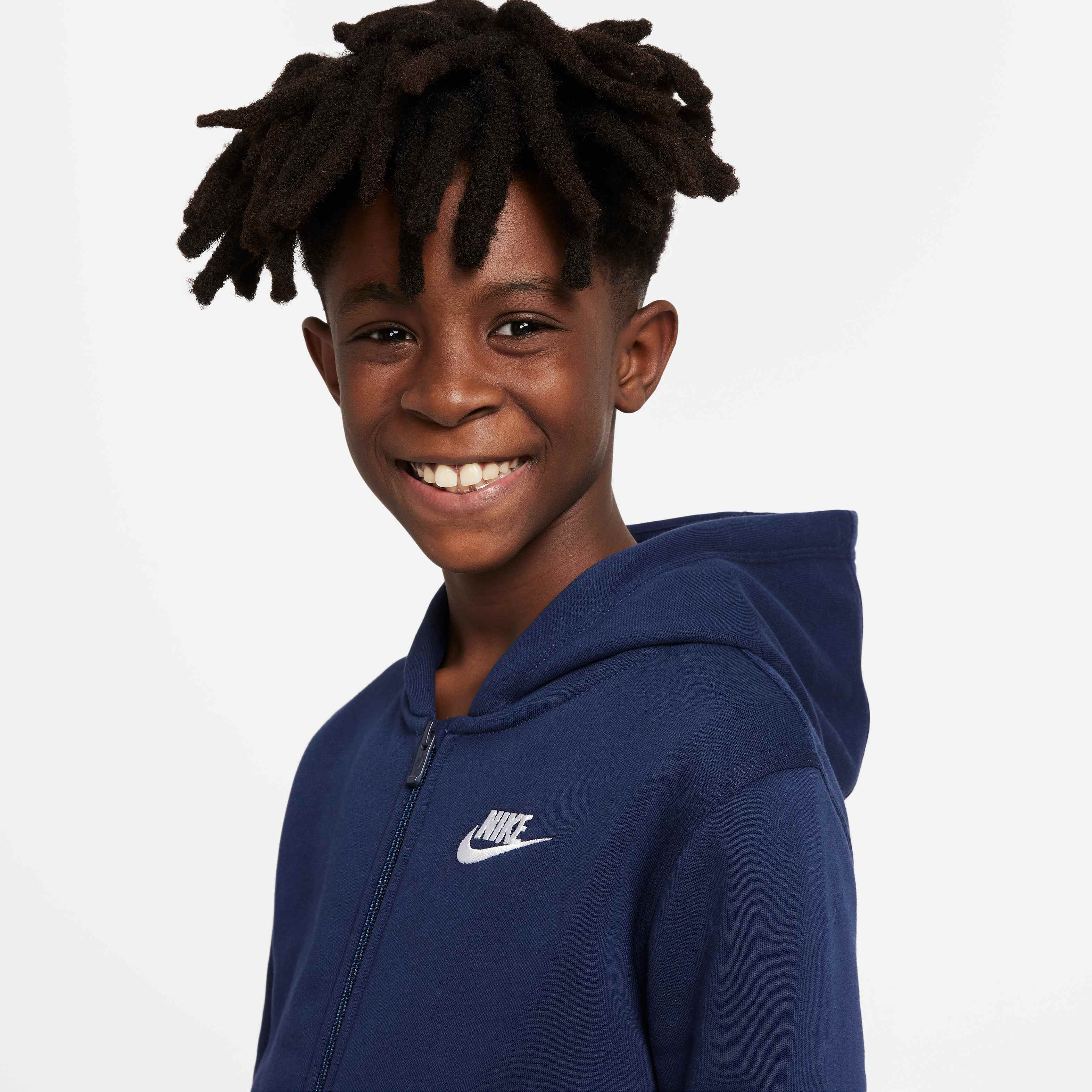 Nike Sportswear Club image number 2
