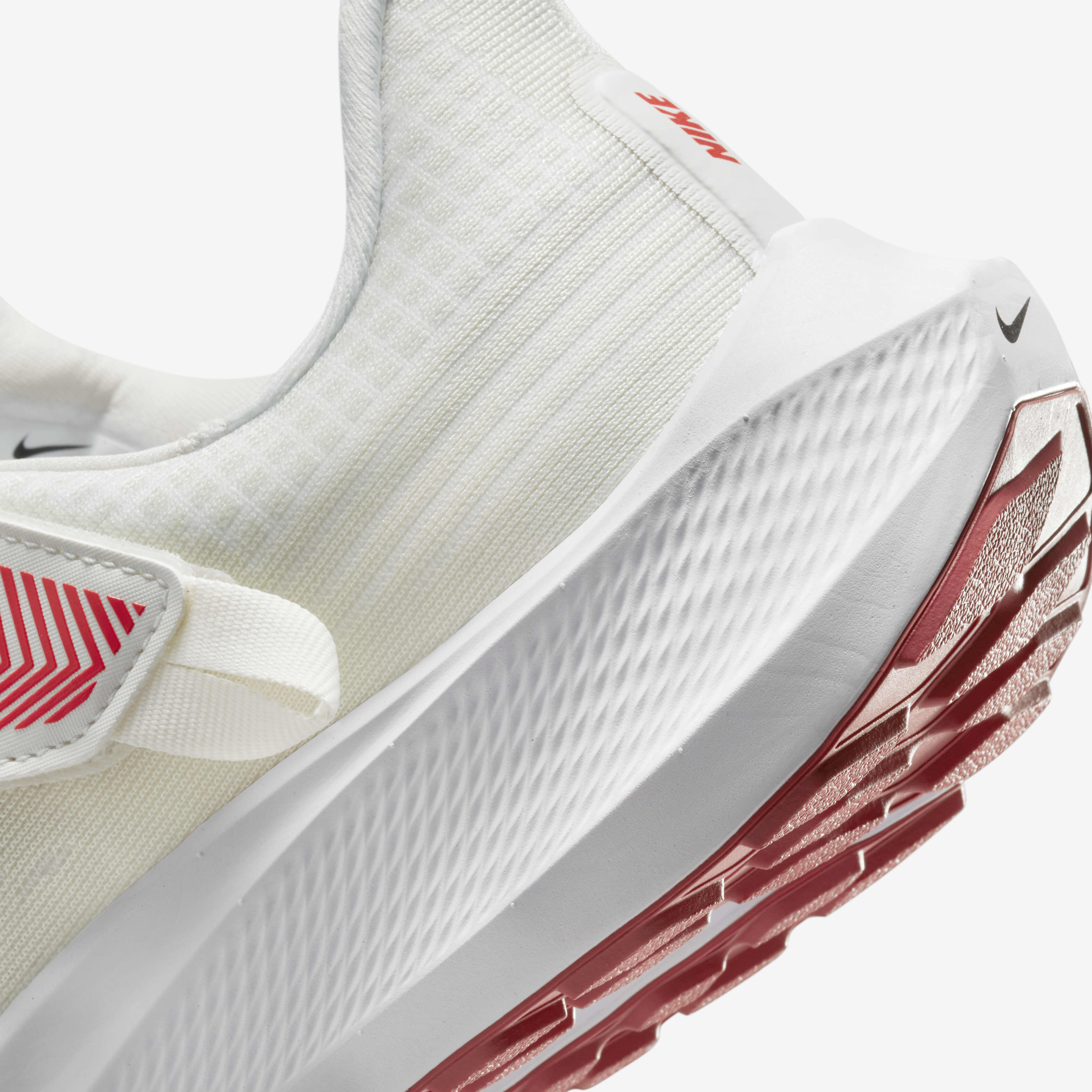 Nike Pegasus FlyEase image number 7