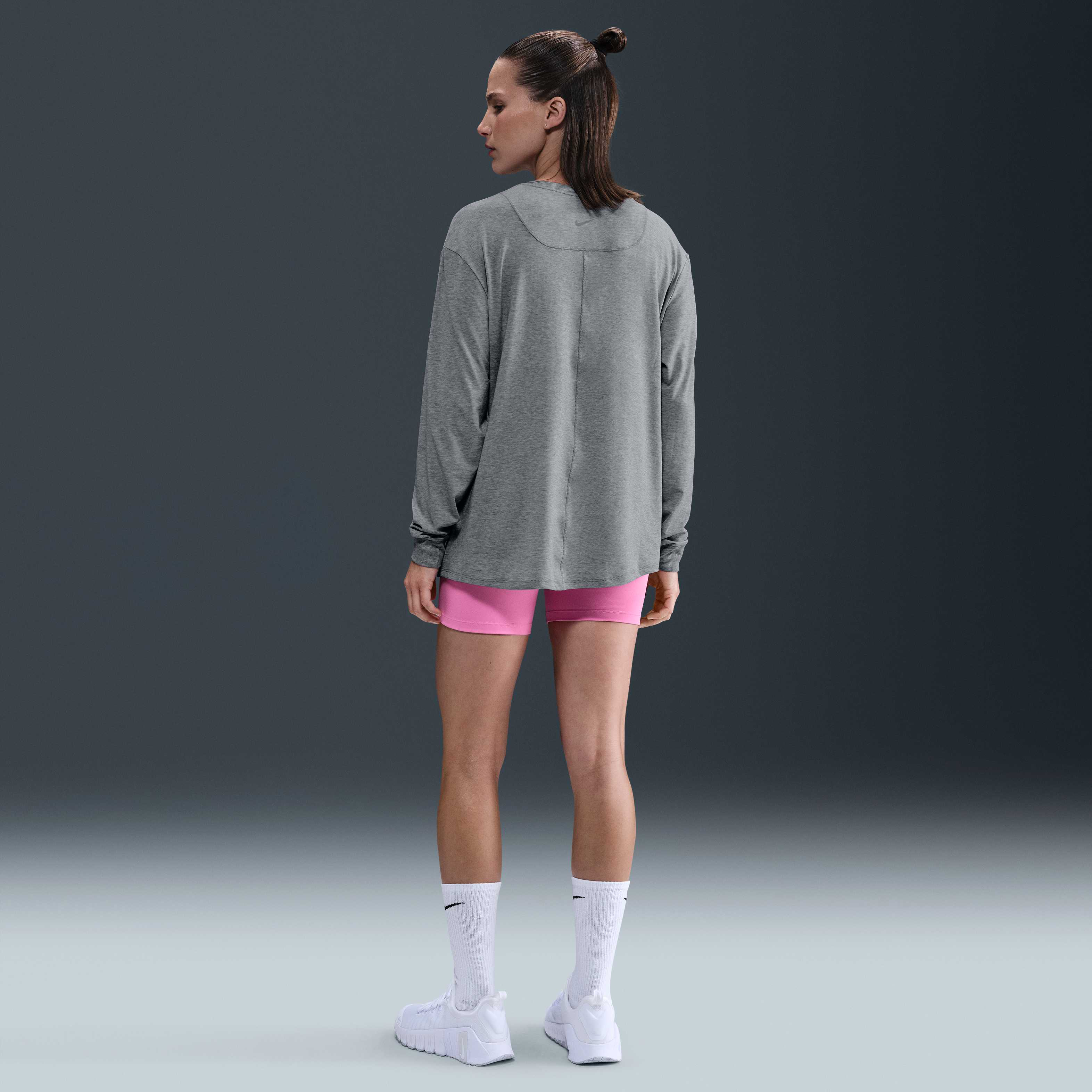 Nike One Relaxed image number 4