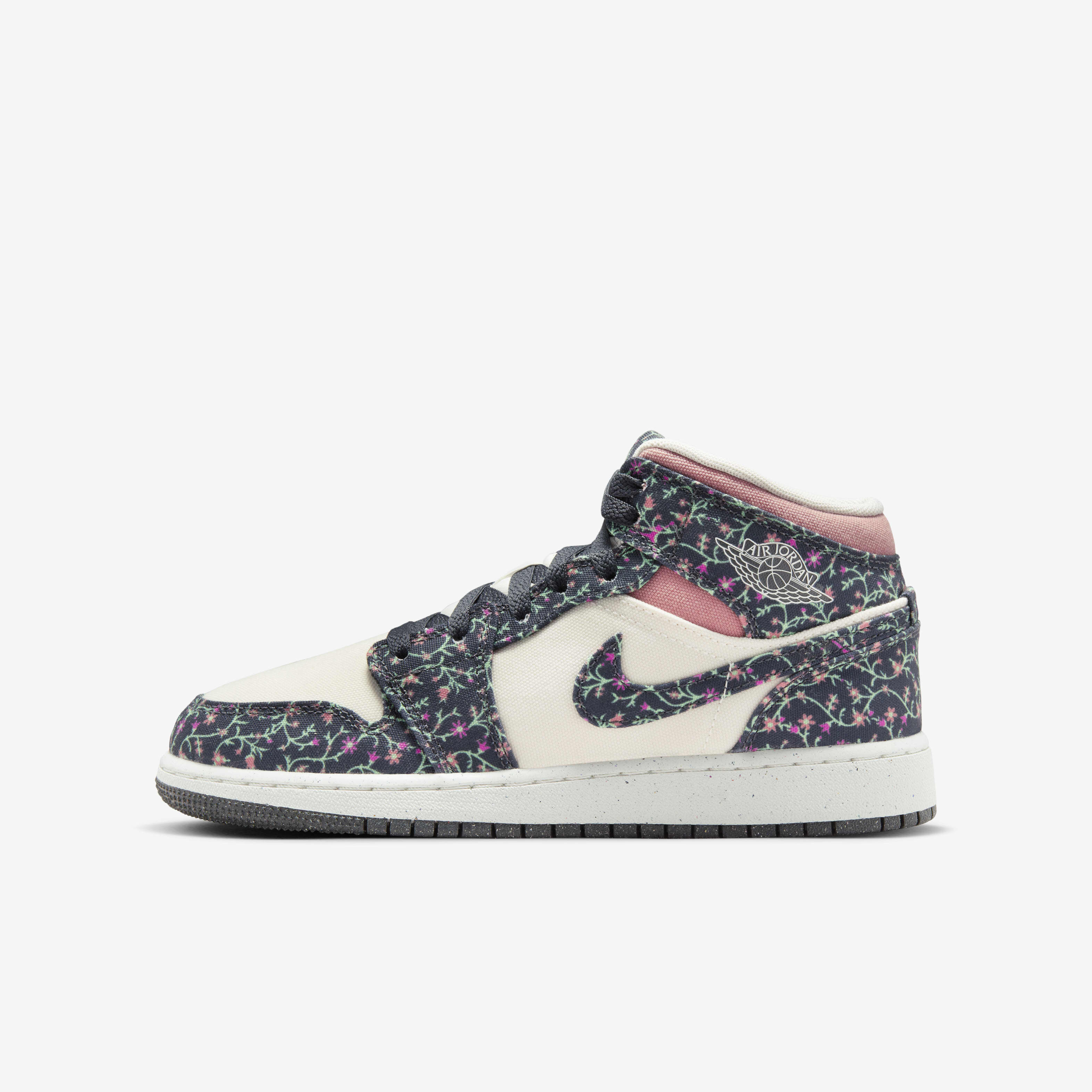 Buy Air Jordan 1 Mid SE Older Kids Shoes Nike Saudi Official