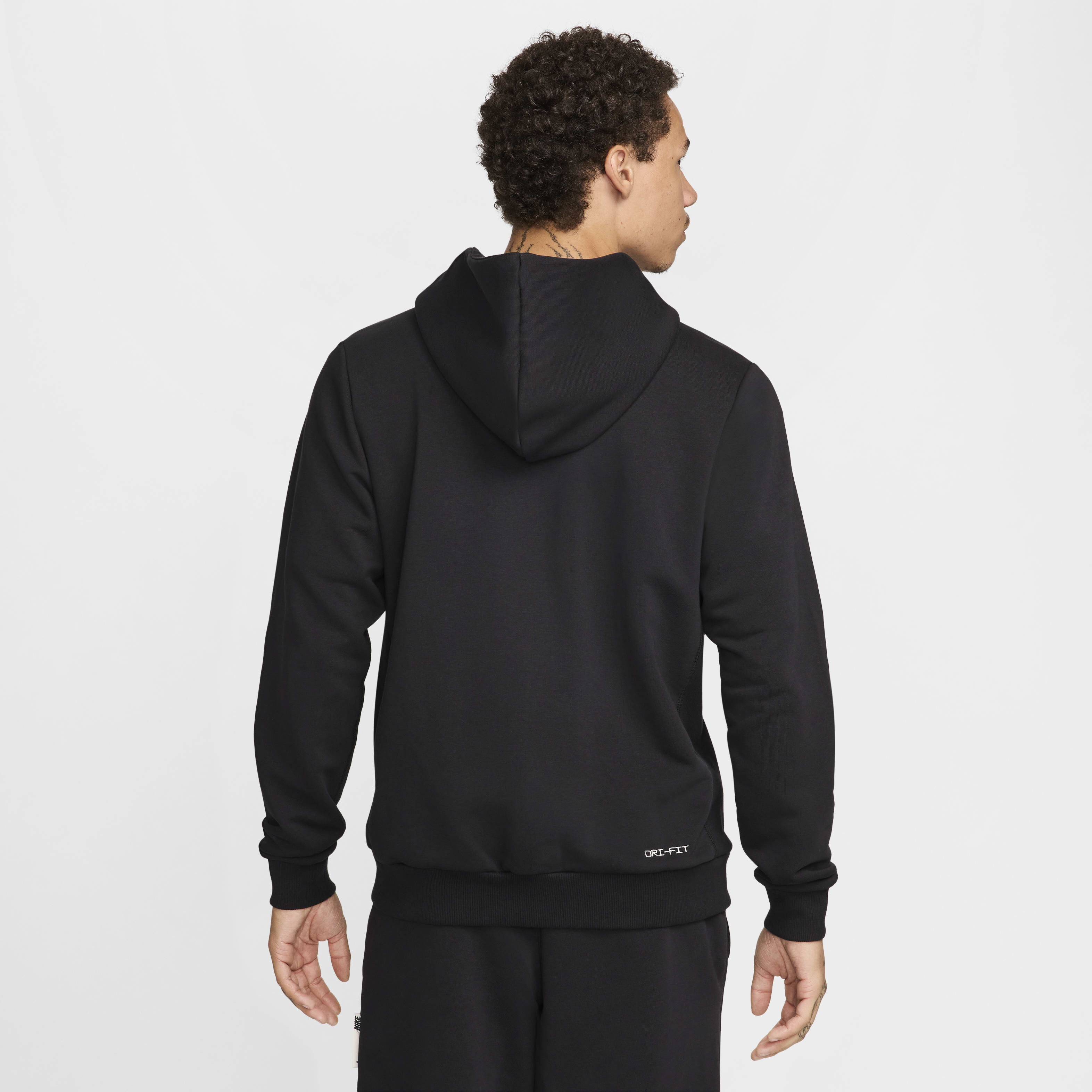 Nike Standard Issue image number 1