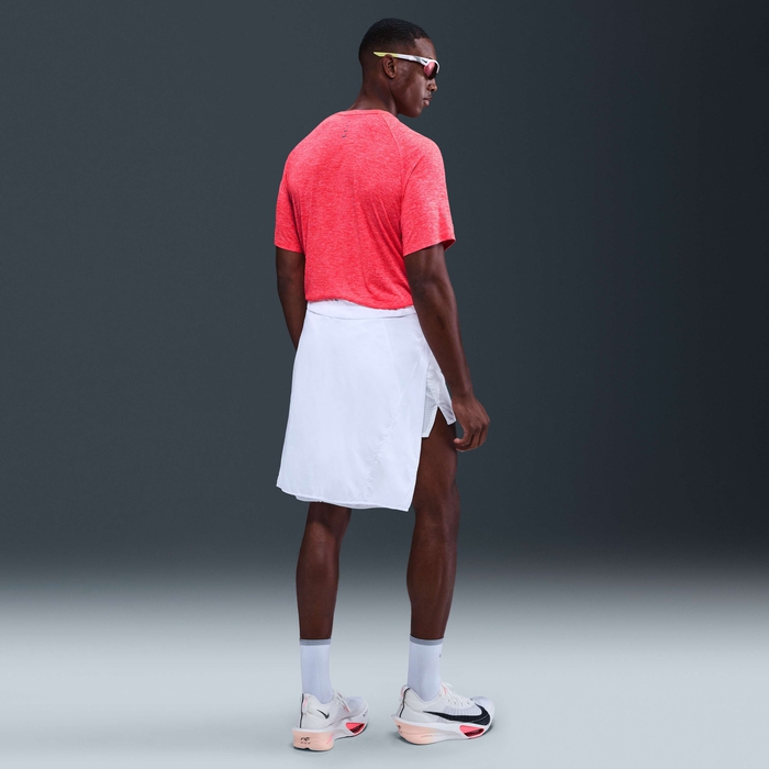 Nike Stride image number 4 Nike Stride image number 4