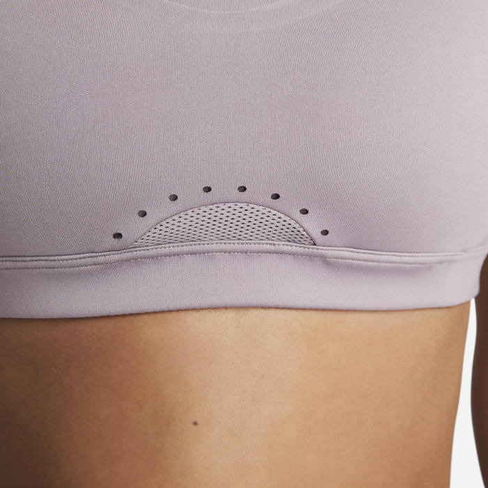 Nike Alpha image number 3 Nike Alpha image number 3