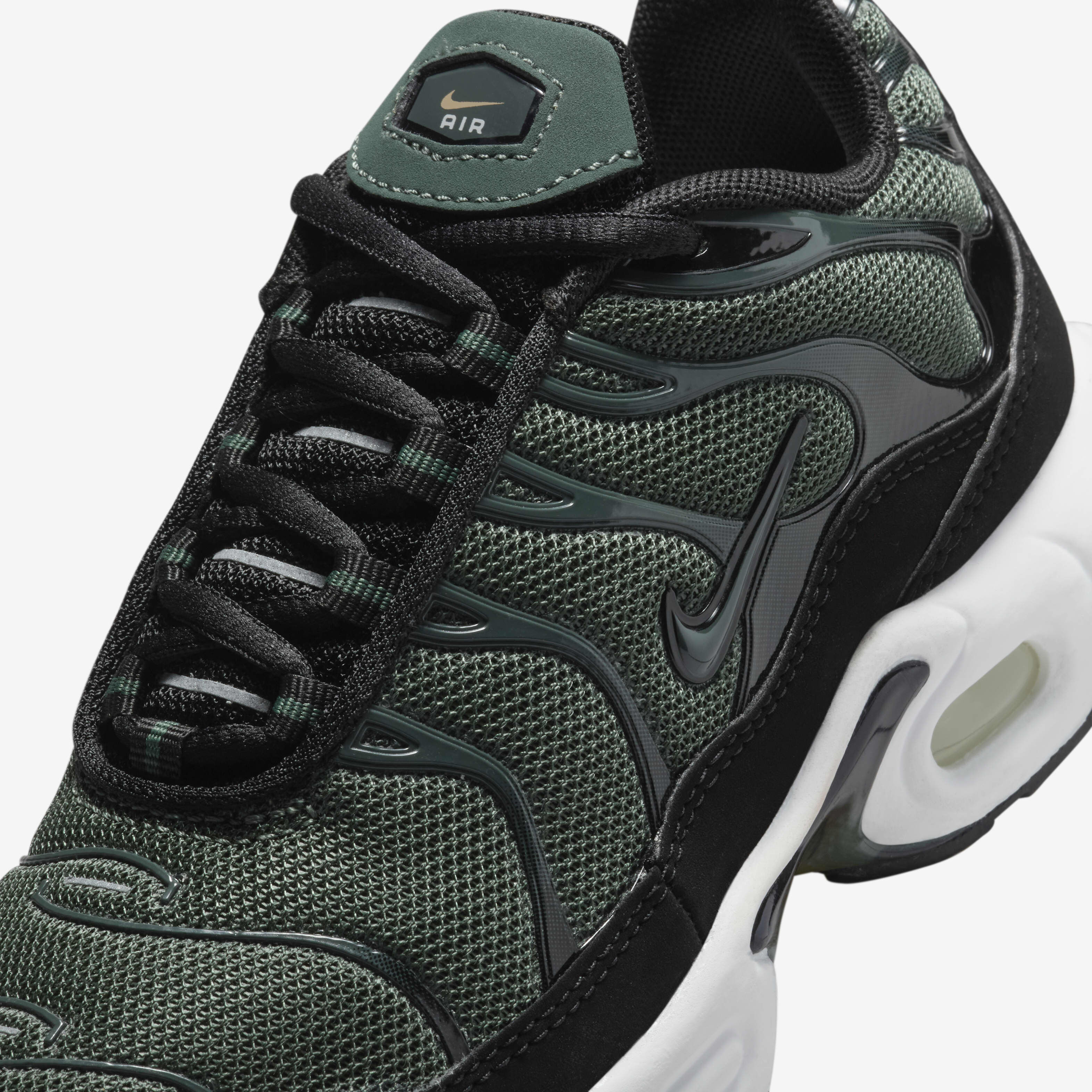Nike air max plus sequoia 2025