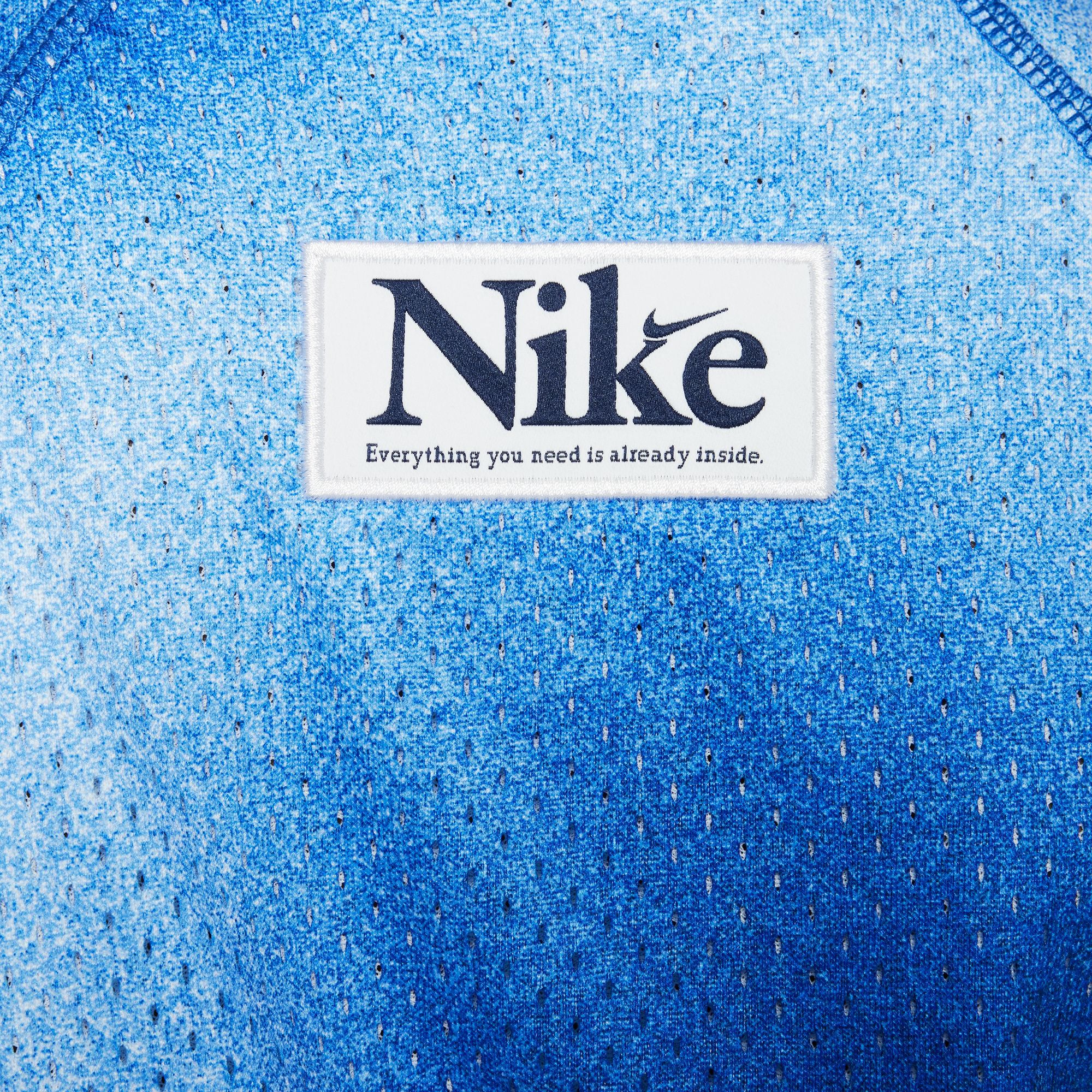 تيشيرت نايكي كلتشر اوف باسكتبول برينتد بلا أكمام image number 3