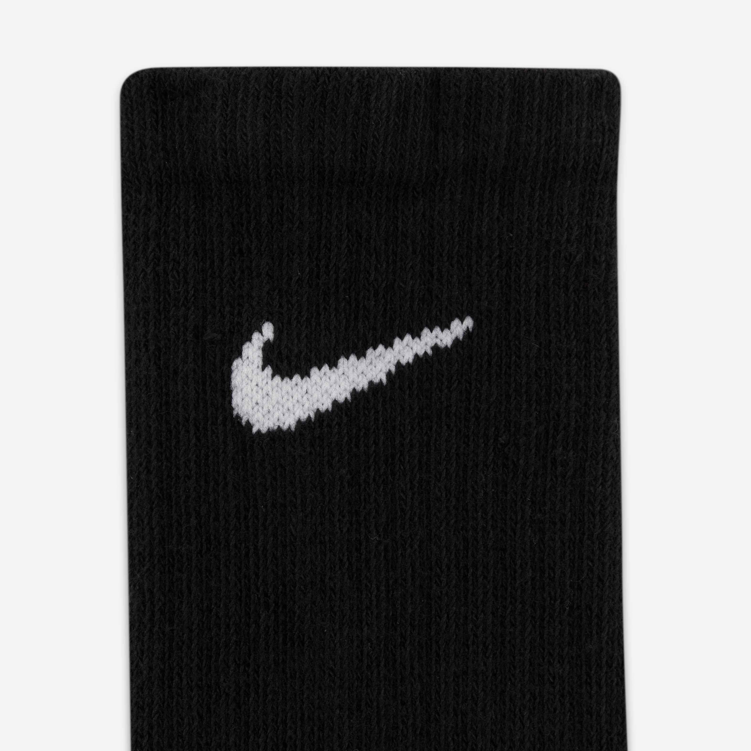 Nike Performance Cushioned Crew image number 3