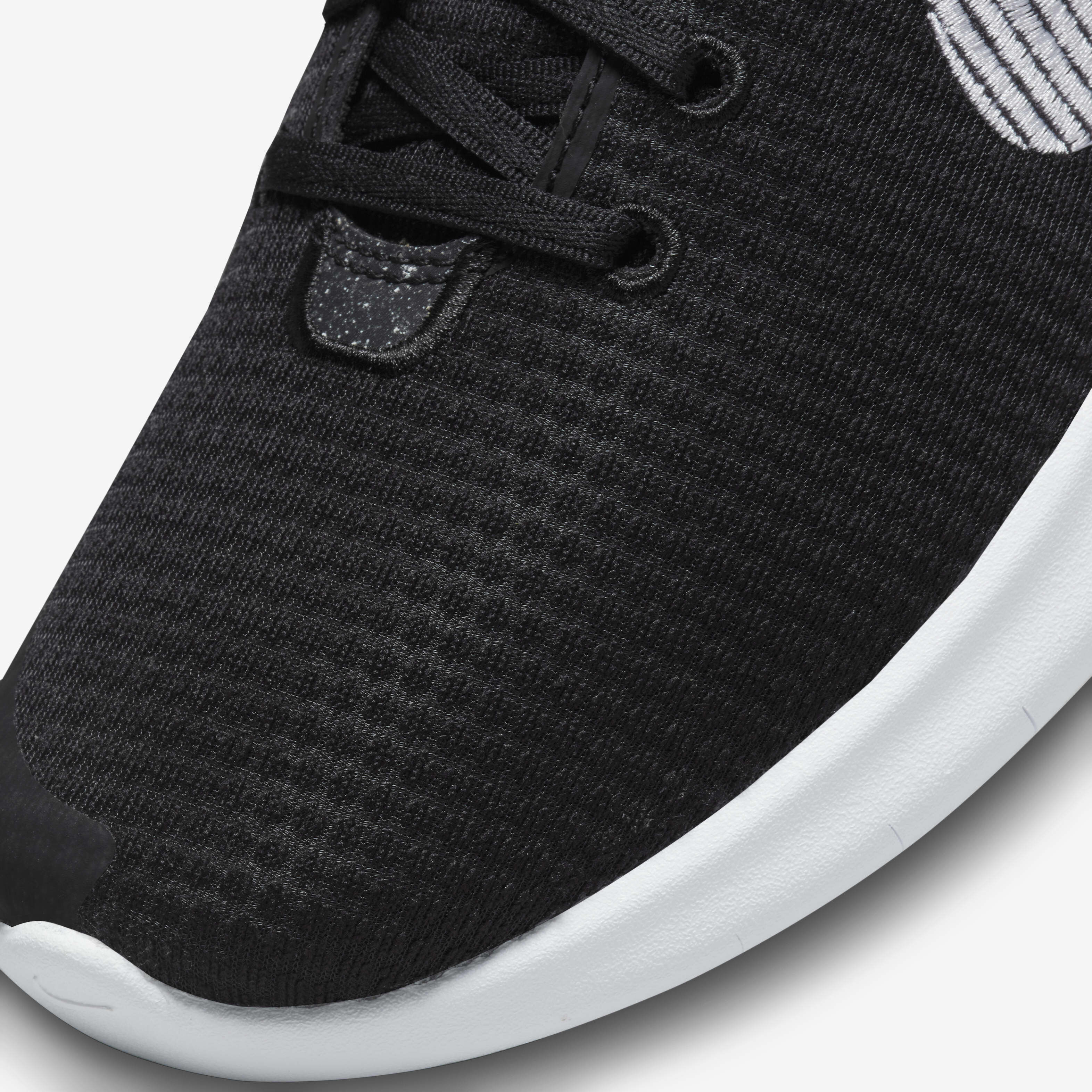 Nike training flex show online
