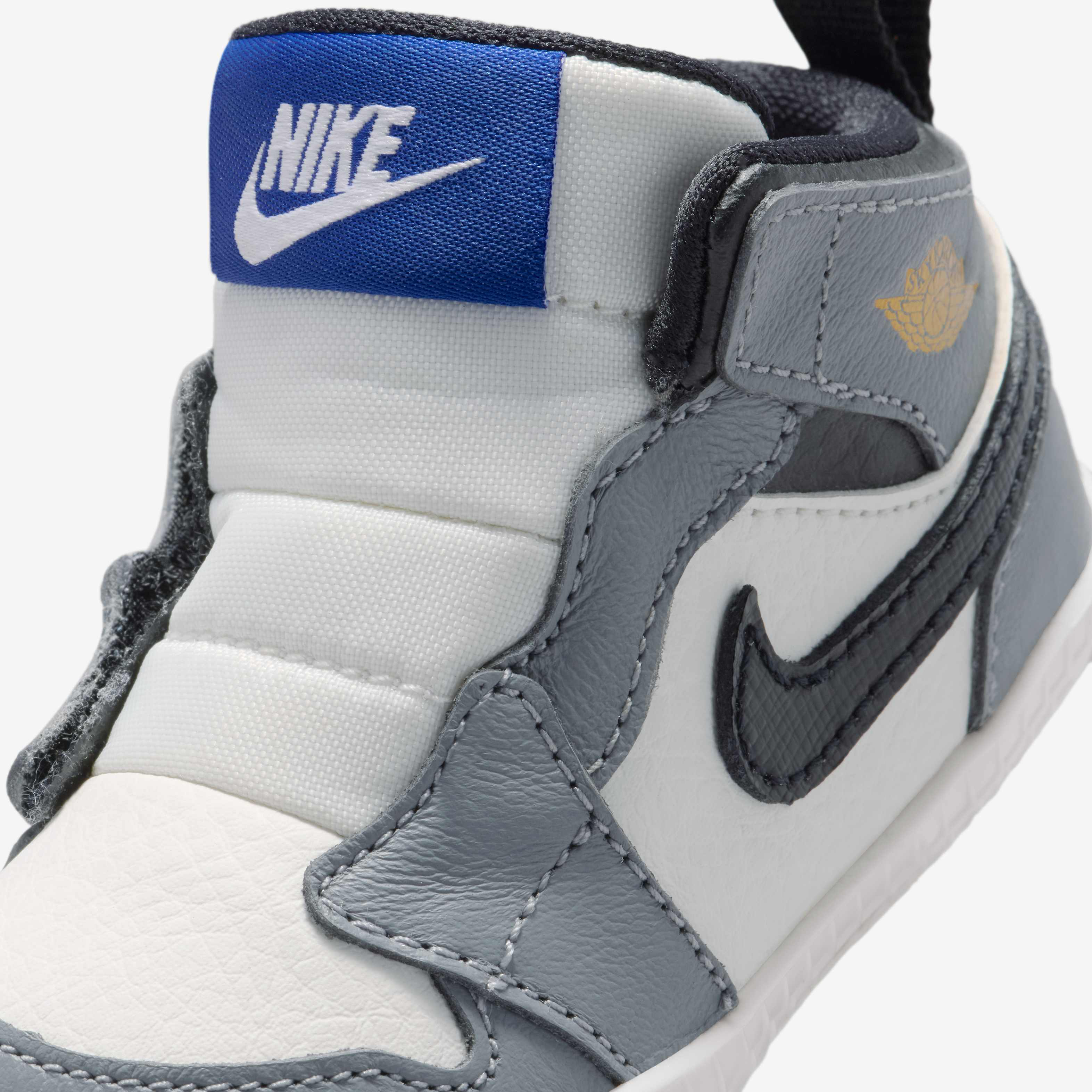 Jordan 1 image number 6