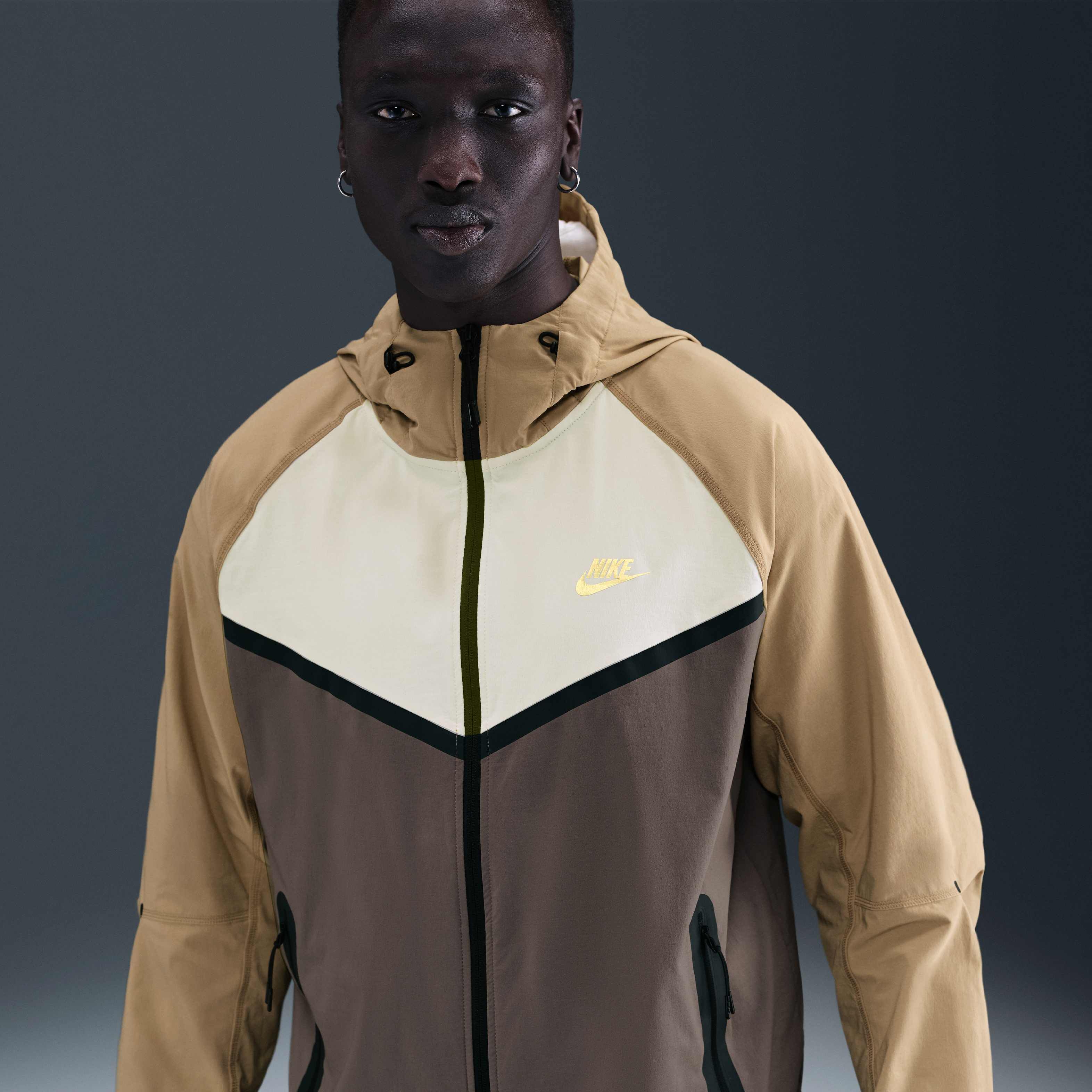 Nike Tech image number 0