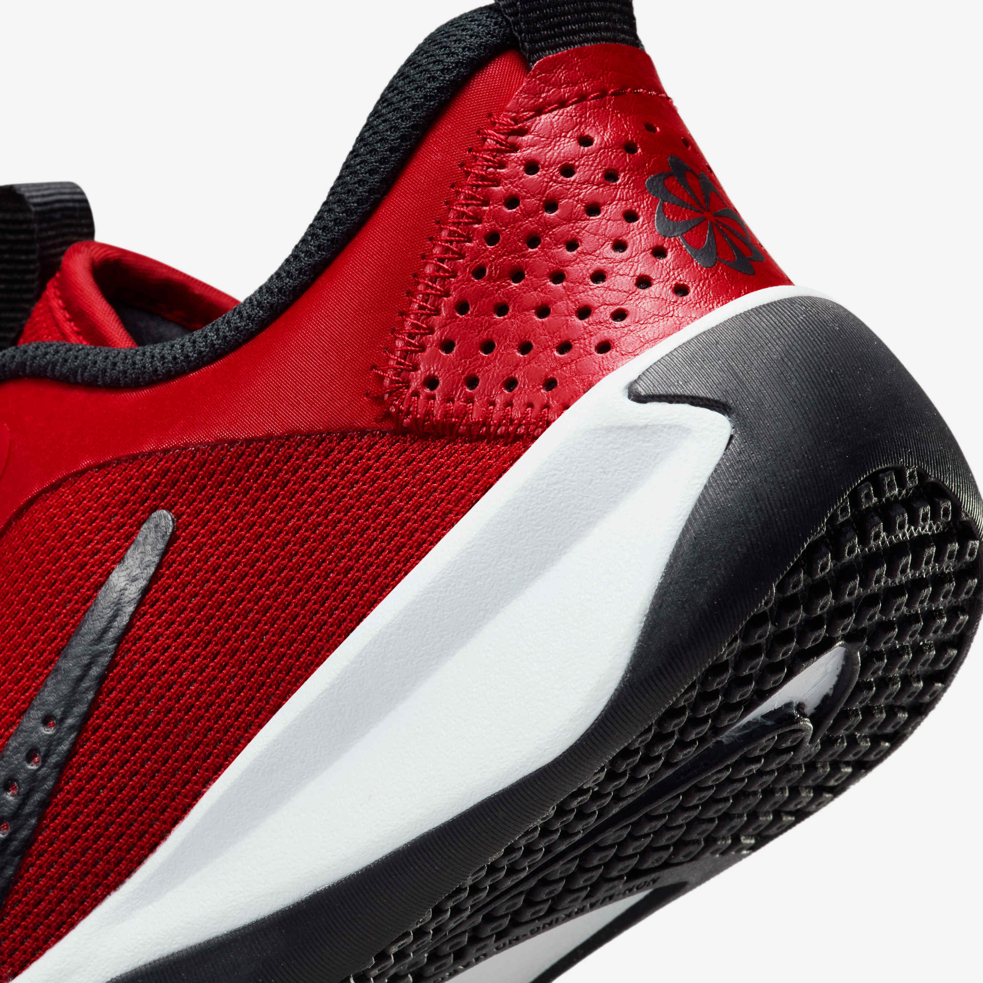 نايكي أومني ملتي كورت image number 7