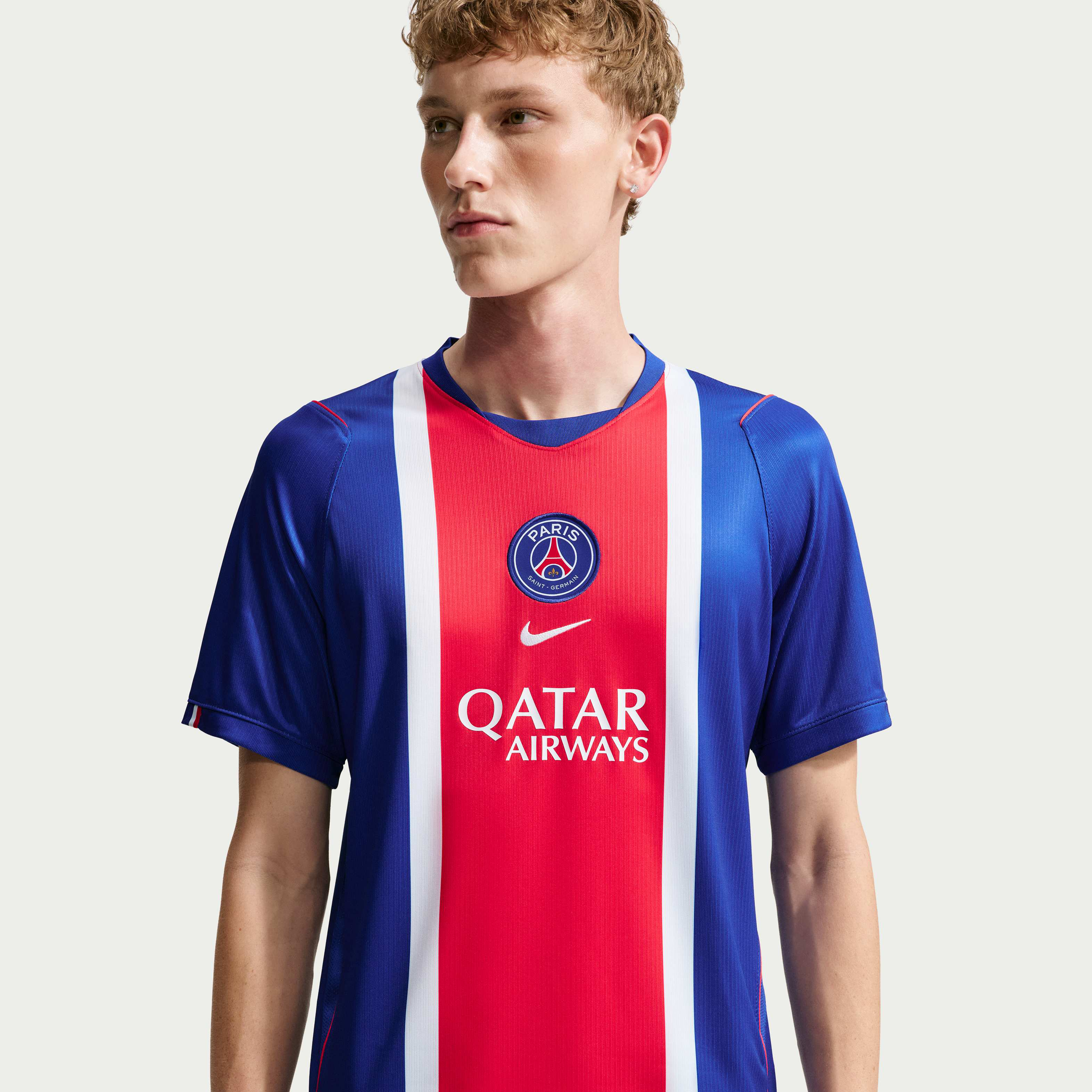Paris Saint-Germain 2026/27 Stadium Home image number 0