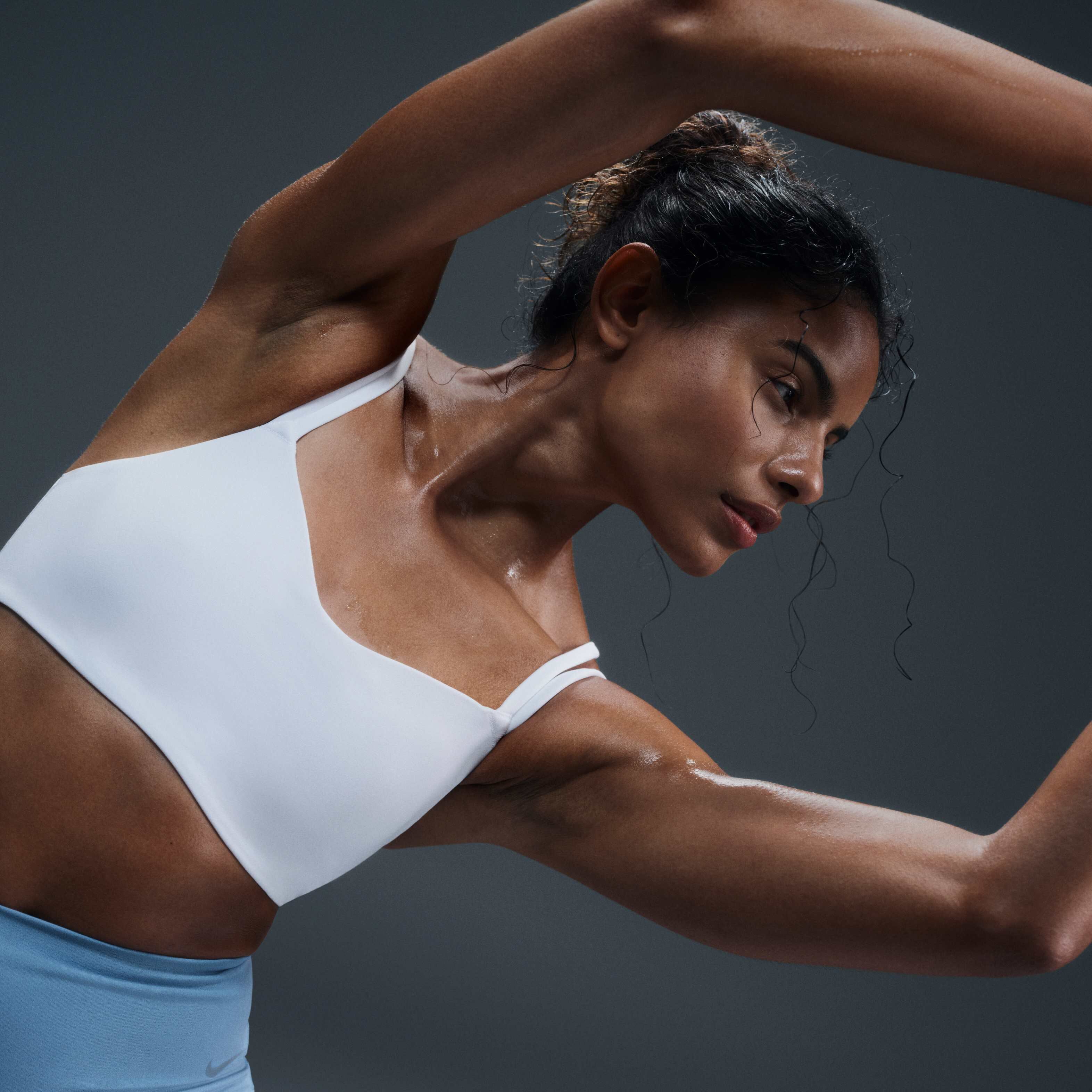 Nike Zenvy Strappy image number 2